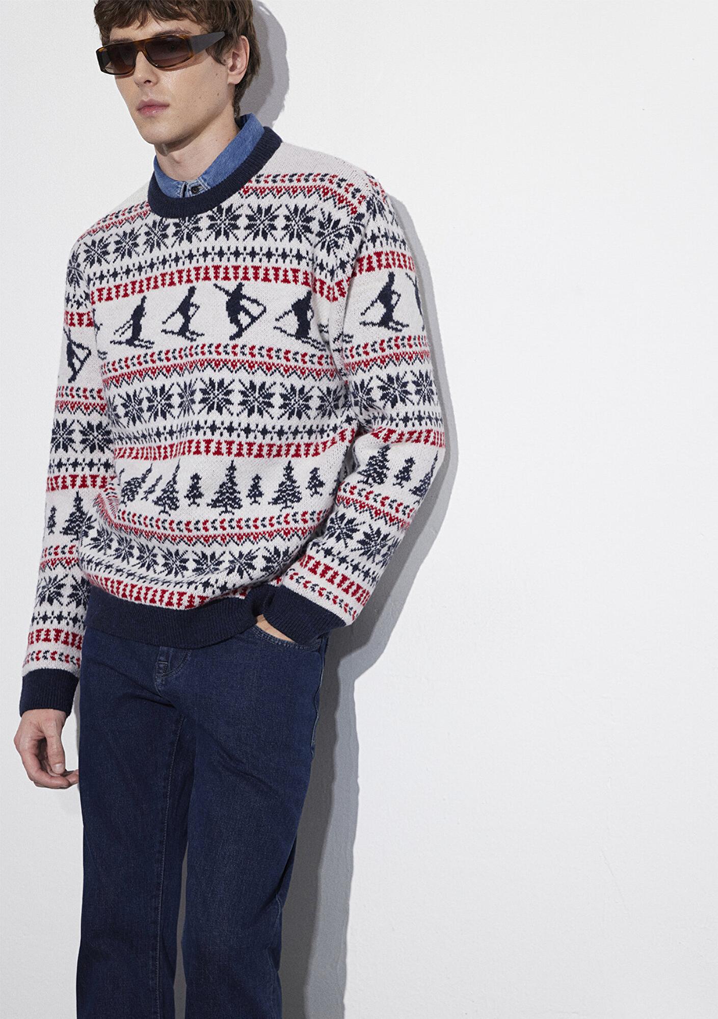 Mavi Yılbaşı Temalı Ekru Kazak Regular Fit / Normal Kesim 0710401-70057