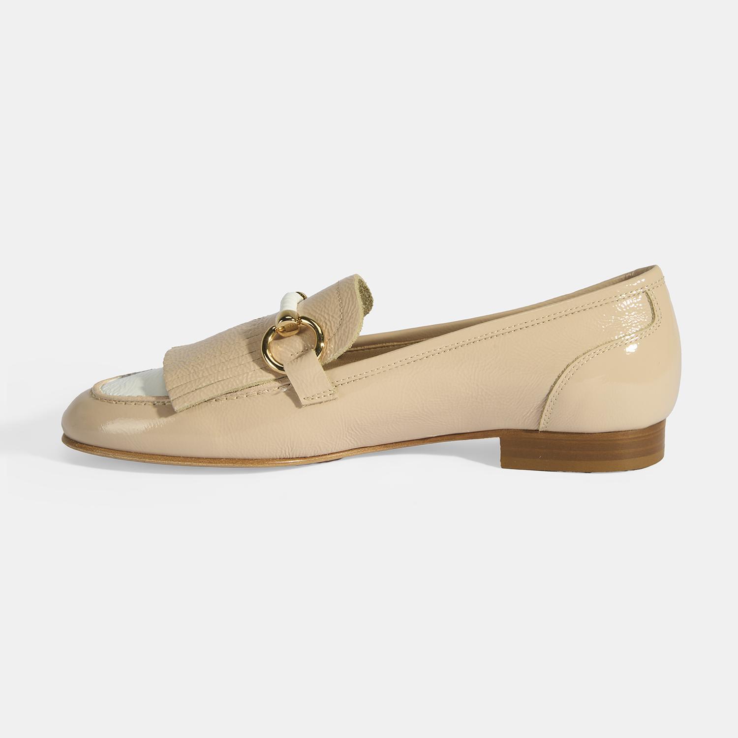 Luca Grossi Kadın Ten Toka Aksesuarlı Püsküllü Rugan Loafer