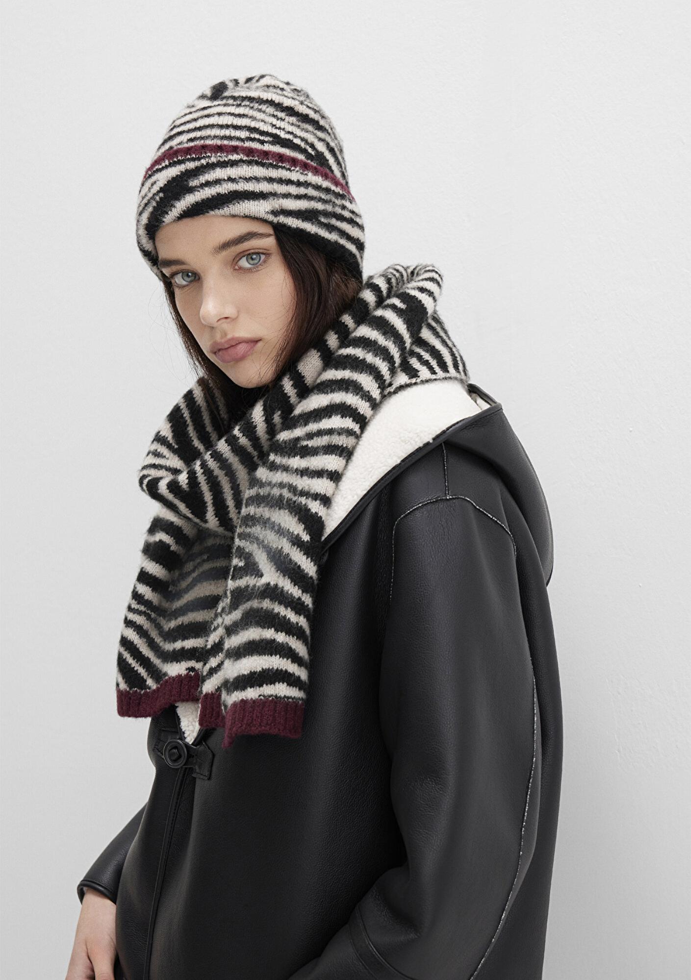 Mavi Zebra Baskılı Siyah Bere 1913612-900