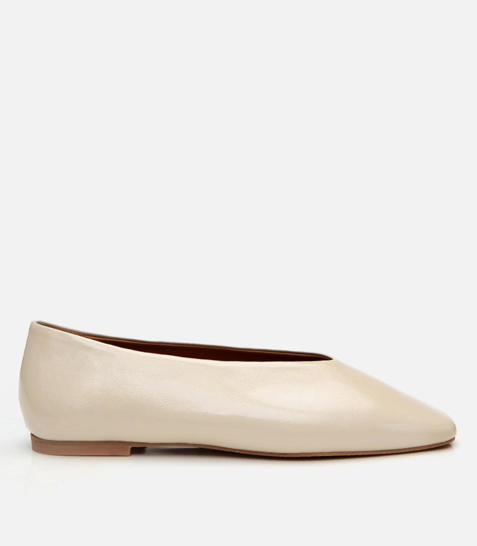 Kadın Rugan Deri Bej Babet