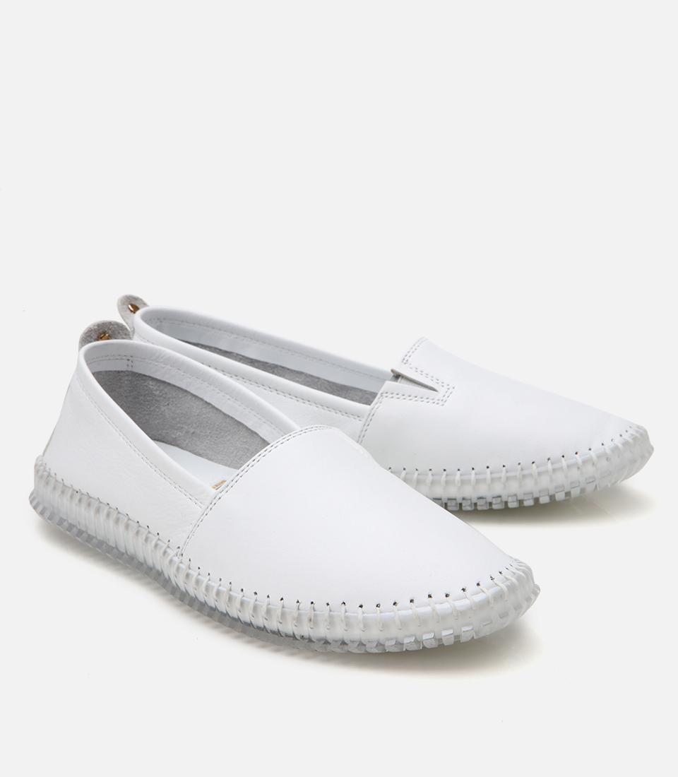 Kadın Deri Beyaz Ultra Esnek Tabanlı Comfort Ayakkabı