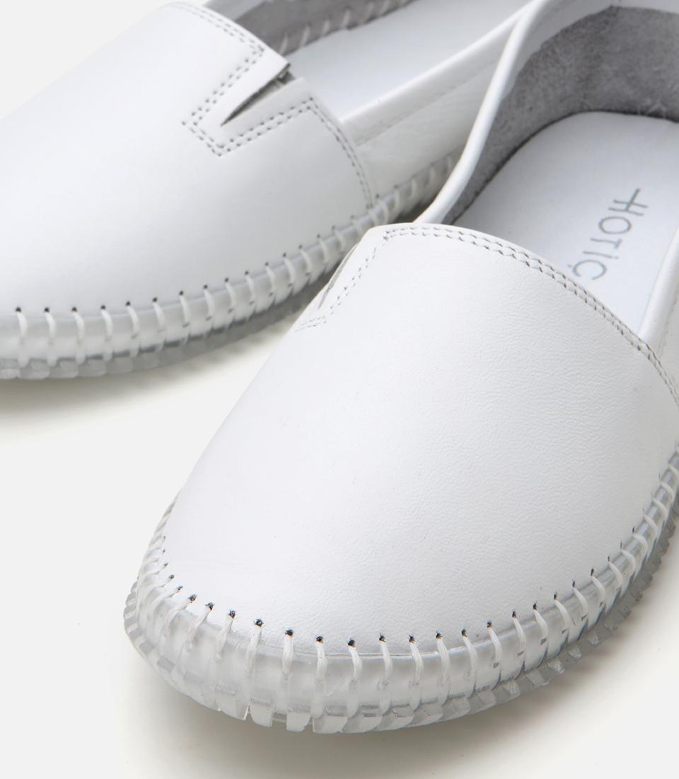 Kadın Deri Beyaz Ultra Esnek Tabanlı Comfort Ayakkabı