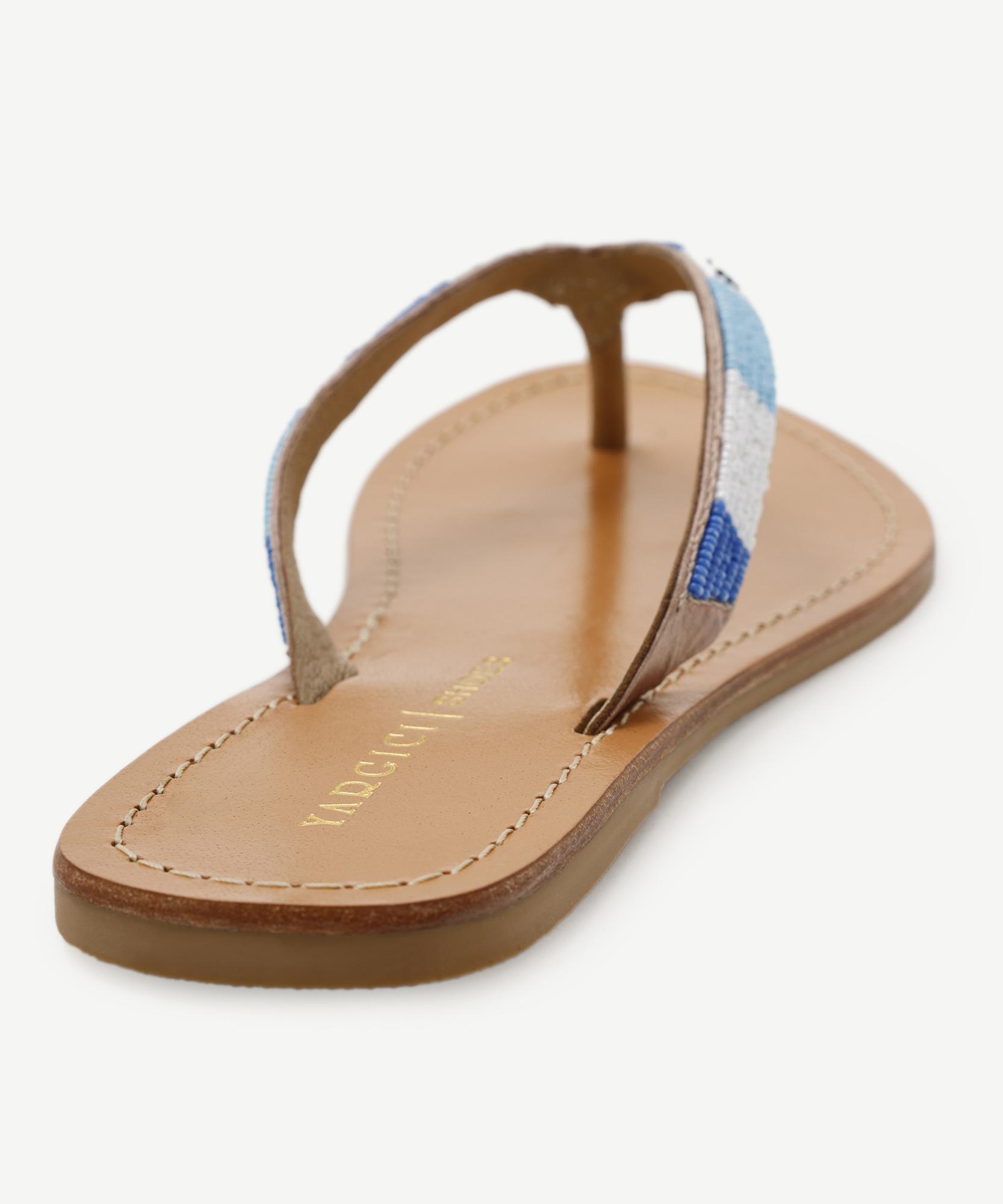 YARGICI Boncuk İşlemeli Parmak Arası Deri Terlik