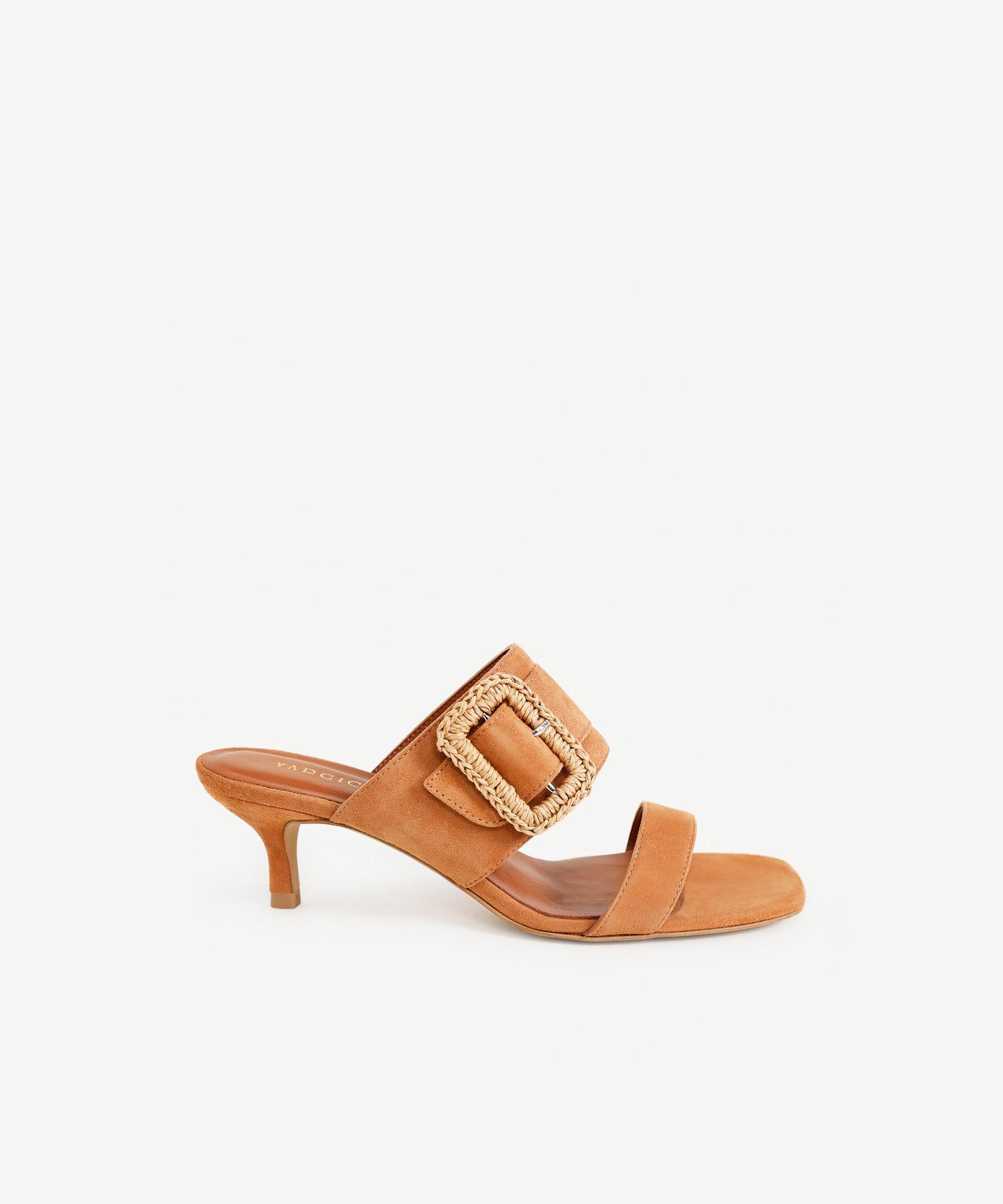 YARGICI Toka Detaylı Deri Topuklu Terlik