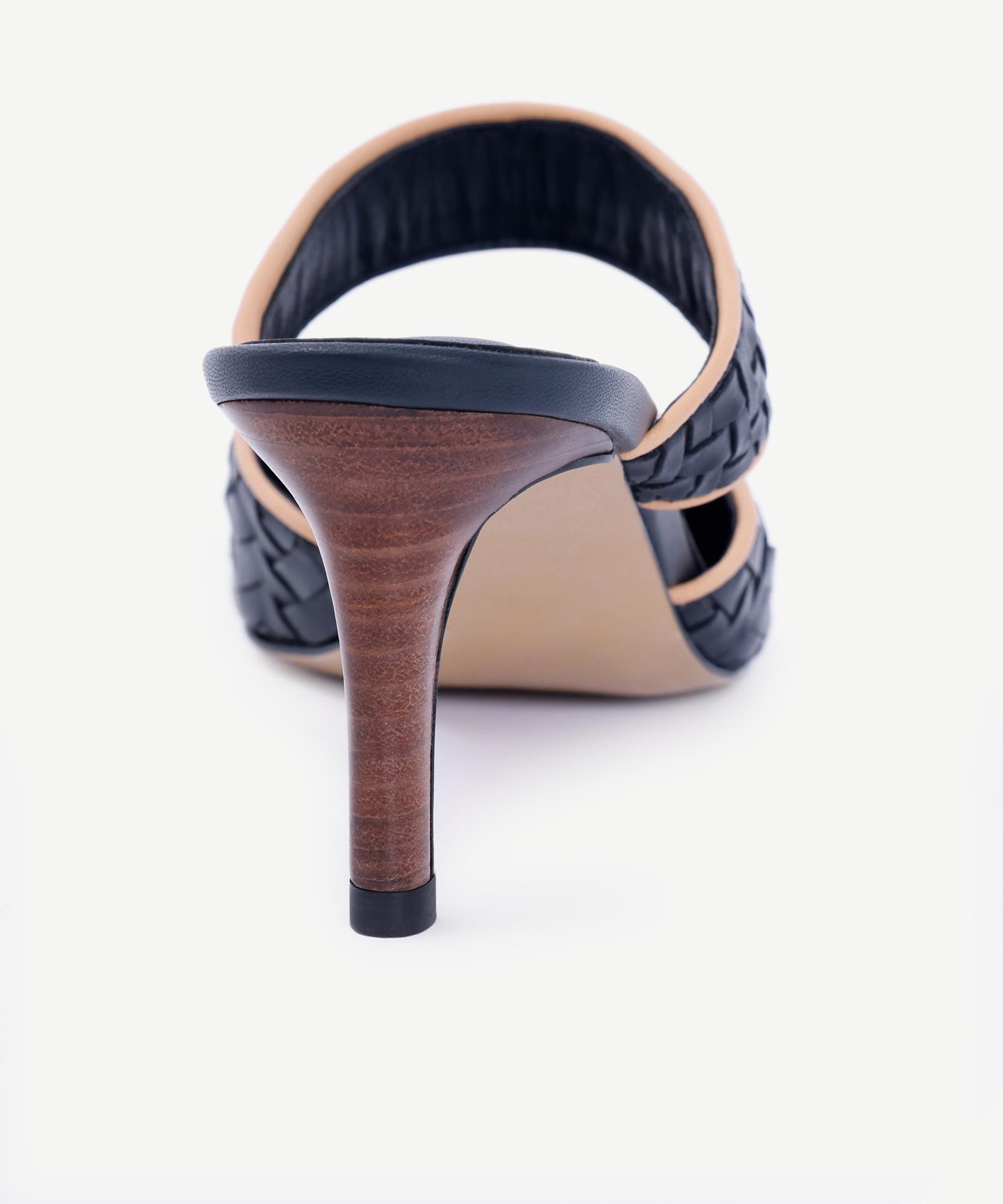 YARGICI Örgü Detaylı Deri Topuklu Terlik