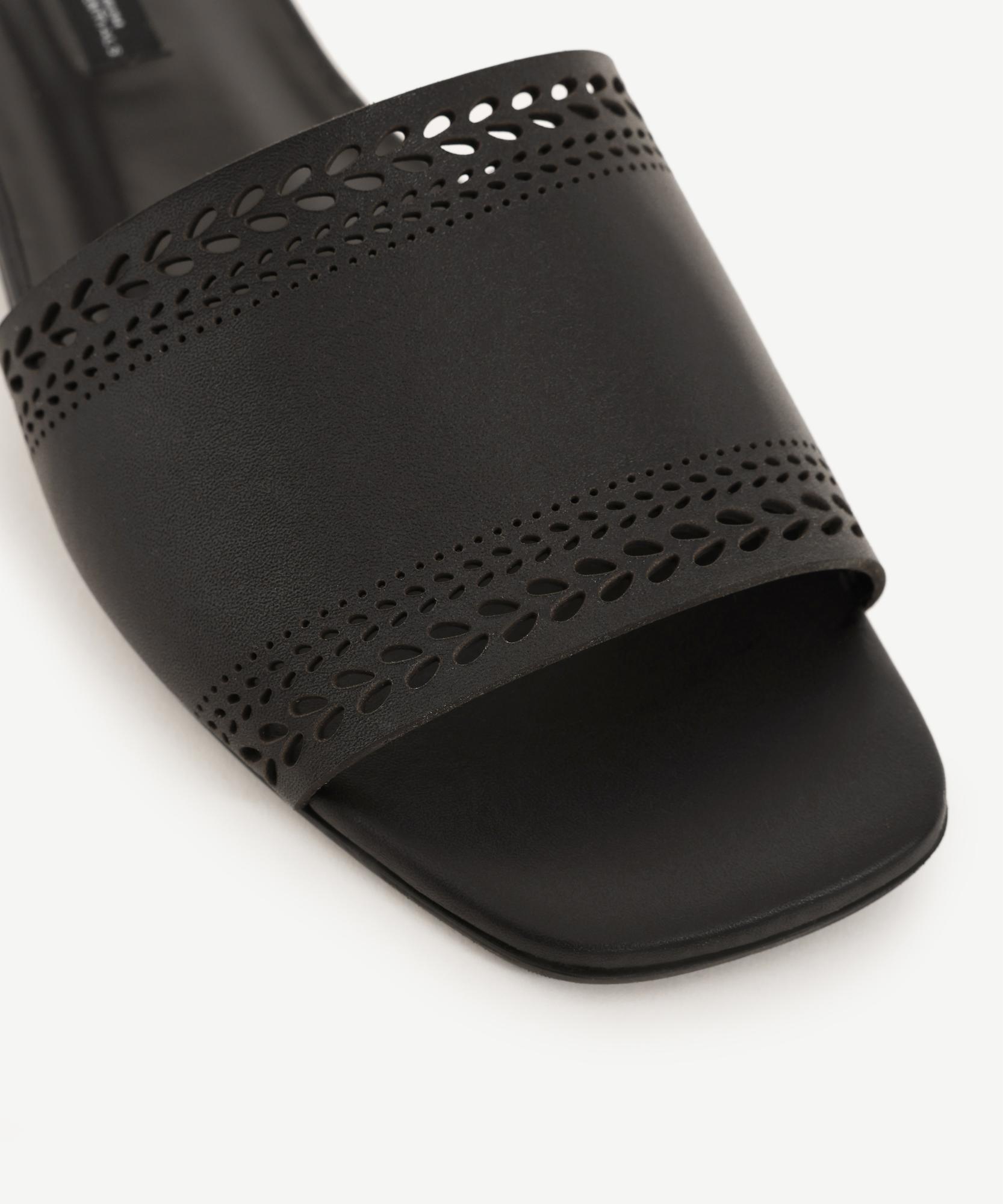 YARGICI Lazer Kesim Deri Düz Terlik