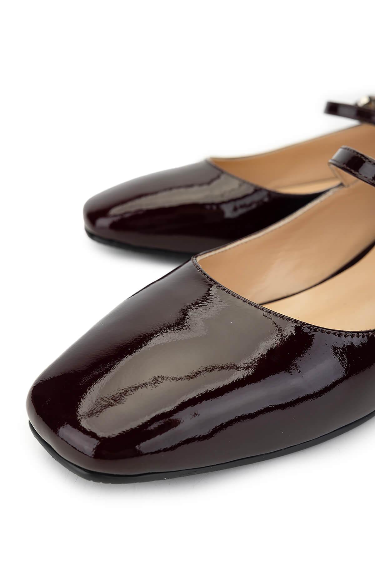 Tamer Tanca Kadın Hakiki Deri Bordo Rugan Babet Ayakkabı