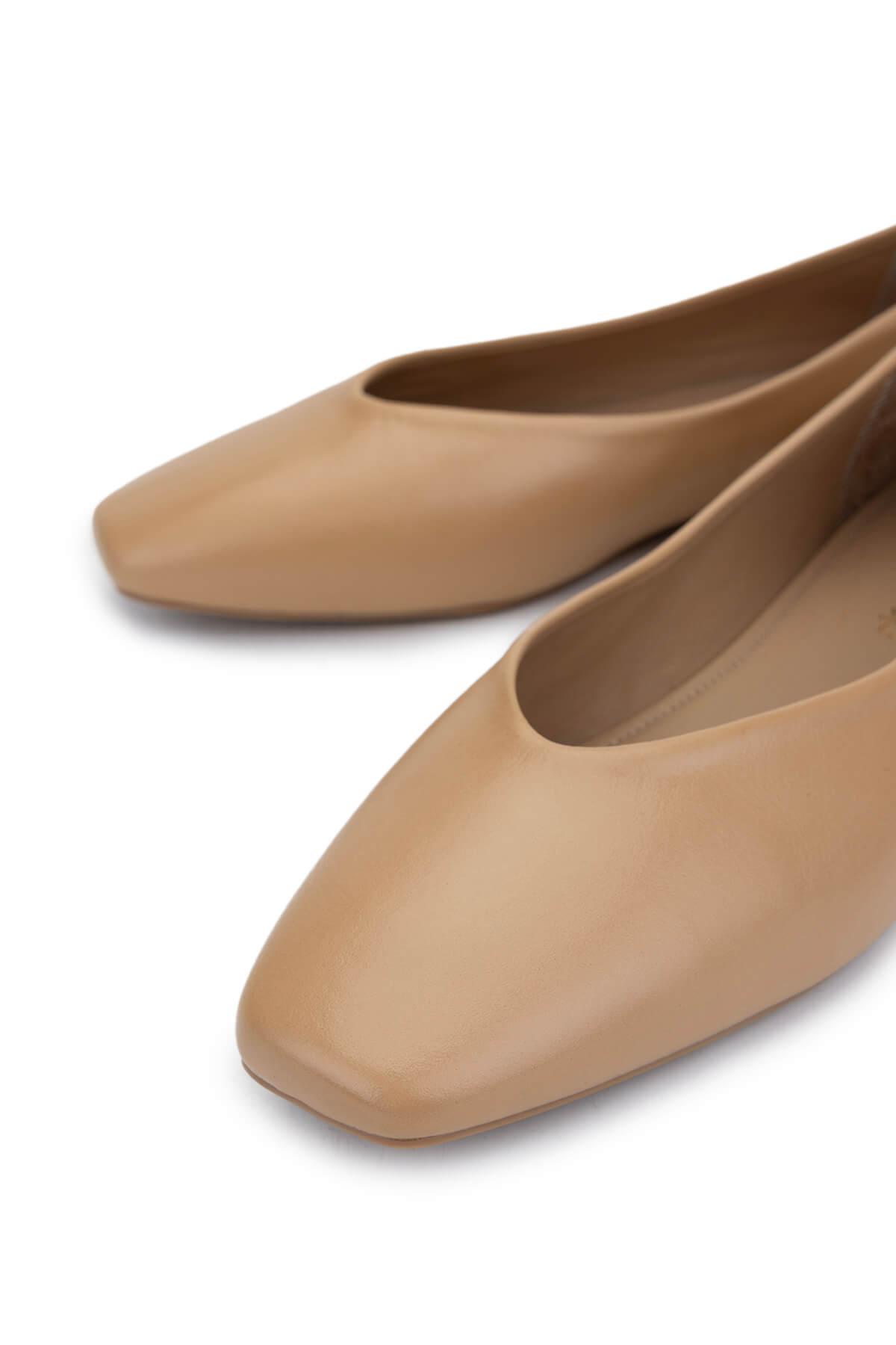 Tamer Tanca Kadın Hakiki Deri Bej Babet Ayakkabı