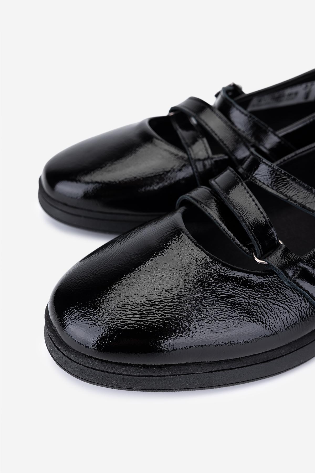 Valmenti Kadın Hakiki Deri Siyah Kırışık Rugan Babet Ayakkabı