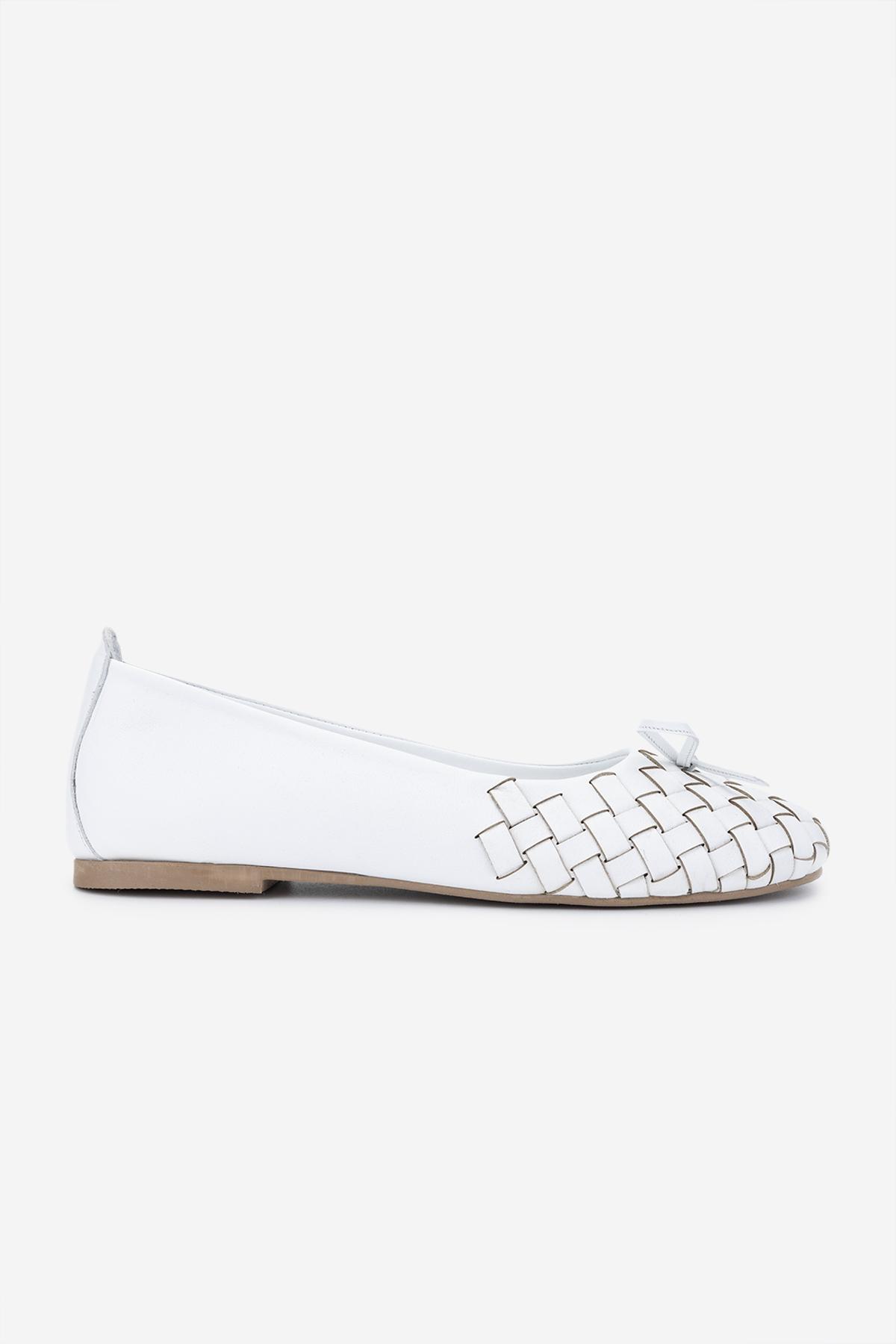 Valmenti Kadın Hakiki Deri Beyaz Babet Ayakkabı