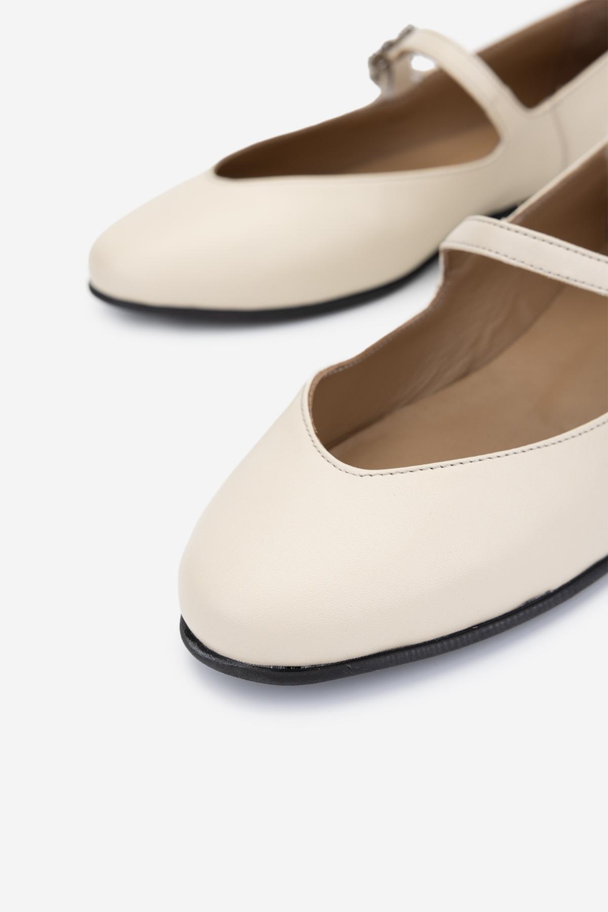 Valmenti Kadın Hakiki Deri Bej Babet Ayakkabı