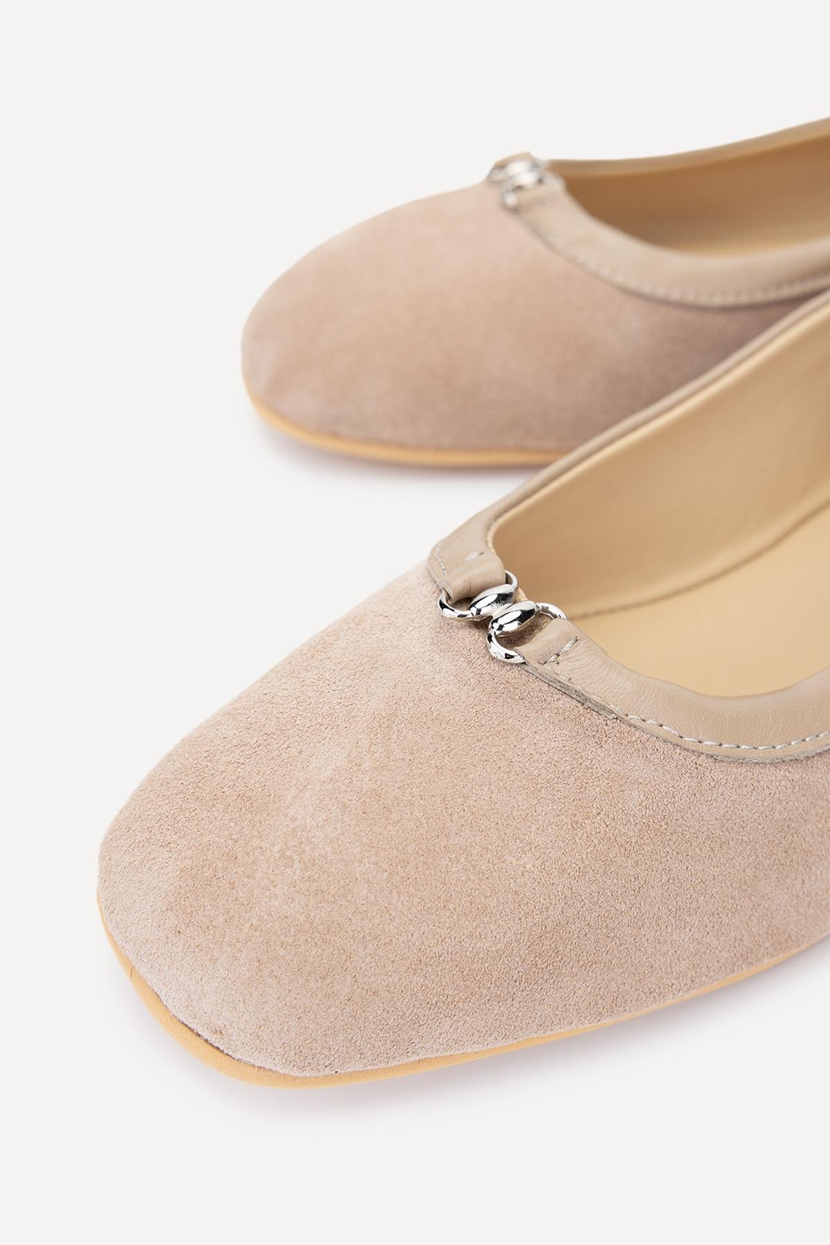 Valmenti Kadın Hakiki Deri Bej Babet Ayakkabı