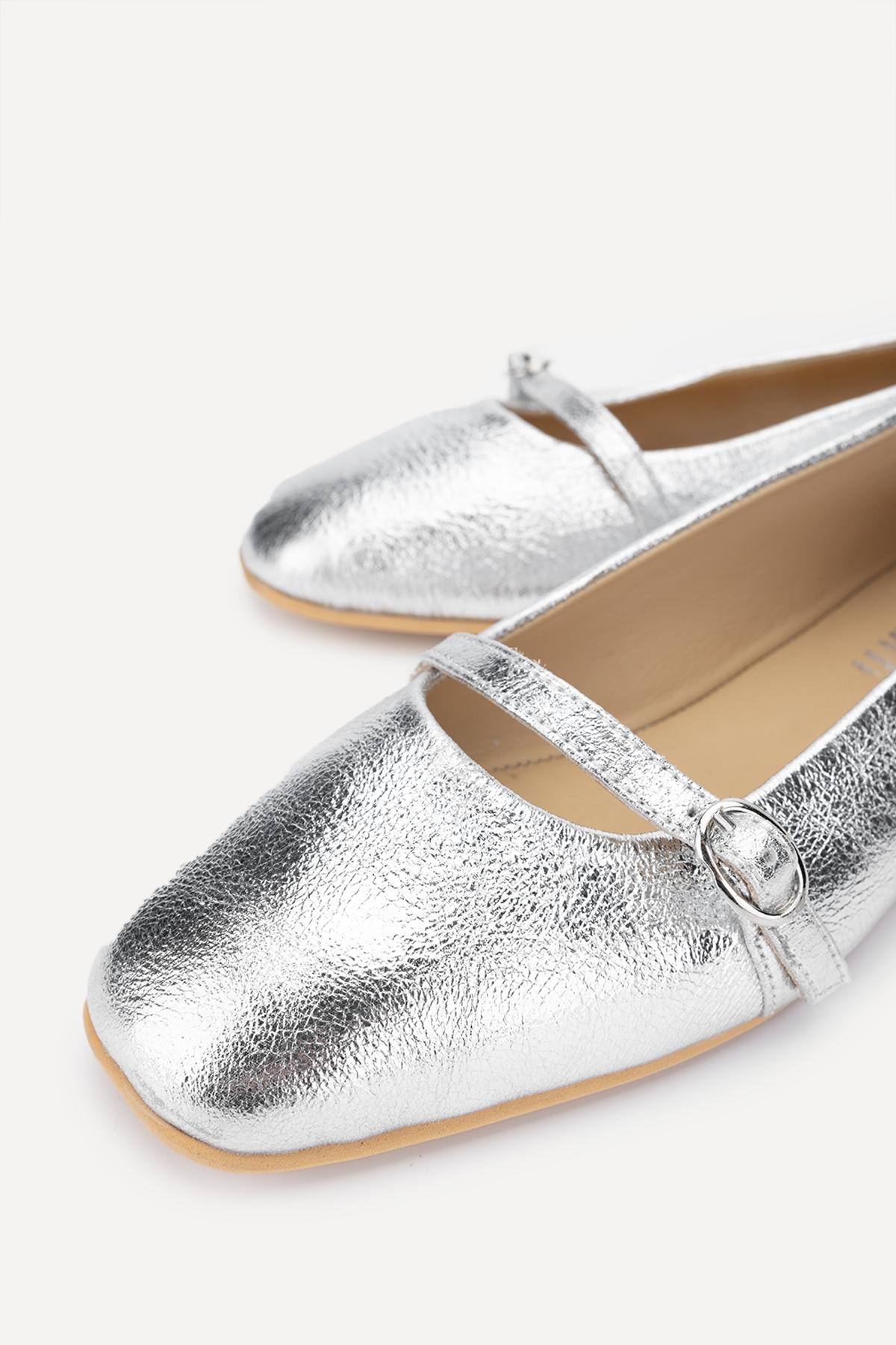 Valmenti Kadın Hakiki Deri Gri Babet Ayakkabı