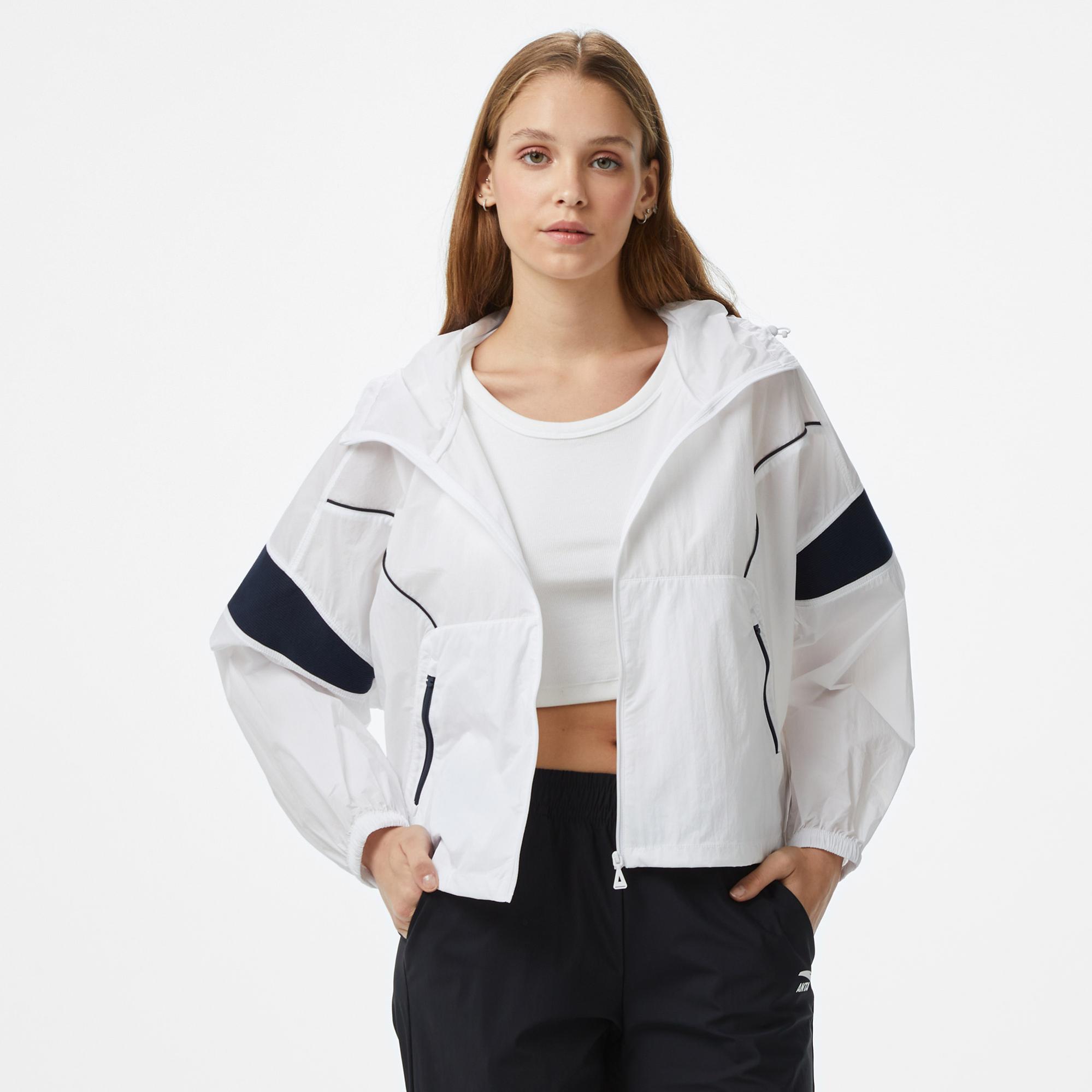 Anta Sports Kadın Beyaz Eşofman Üstü