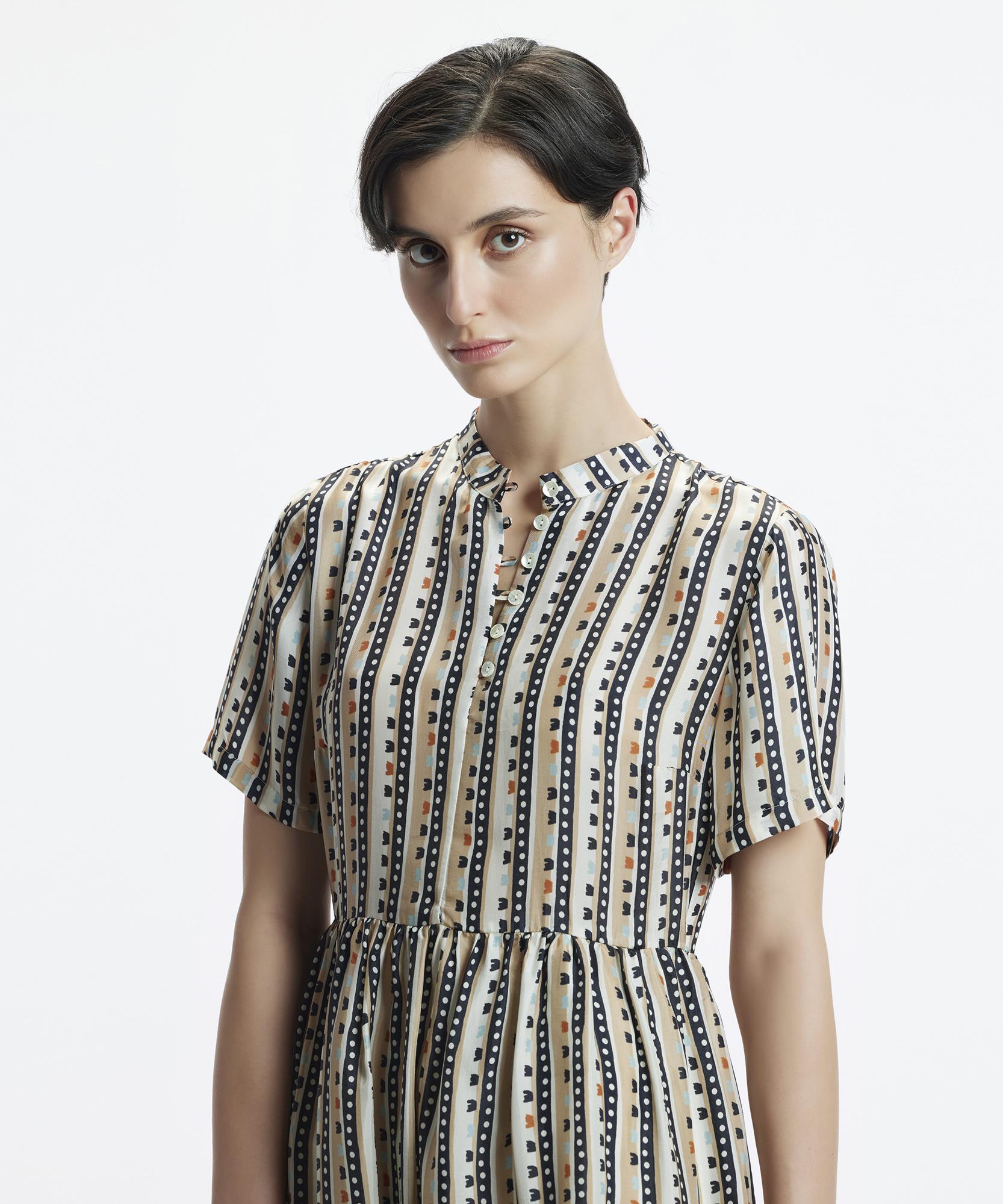 YARGICI Kısa Kollu Düğmeli Midi Boy Elbise