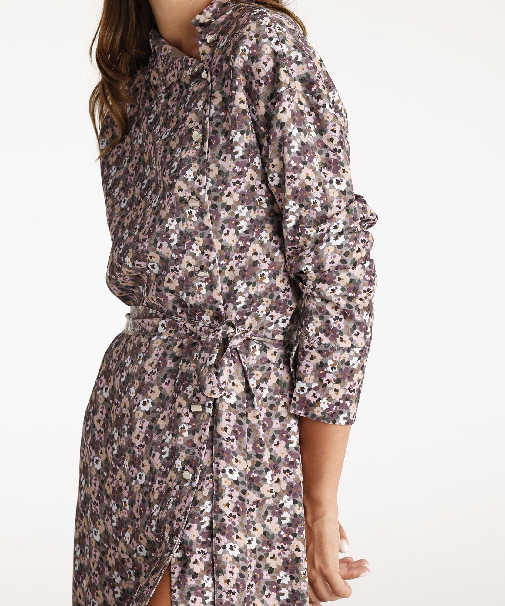 YARGICI Yüksek Yaka Kuşalı Uzun Kollu Midi Boy Elbise