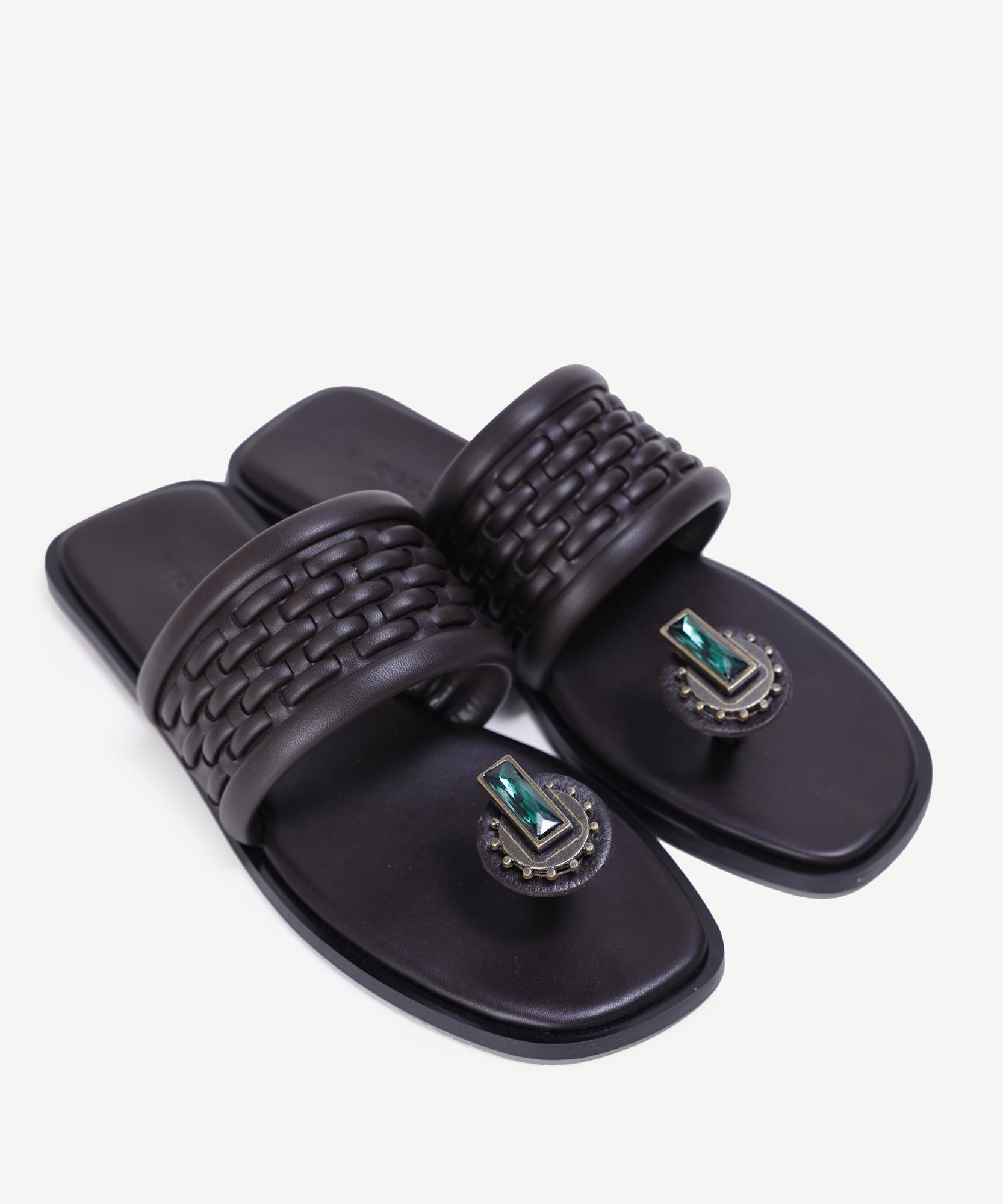 YARGICI Etnik Tokalı Deri Terlik