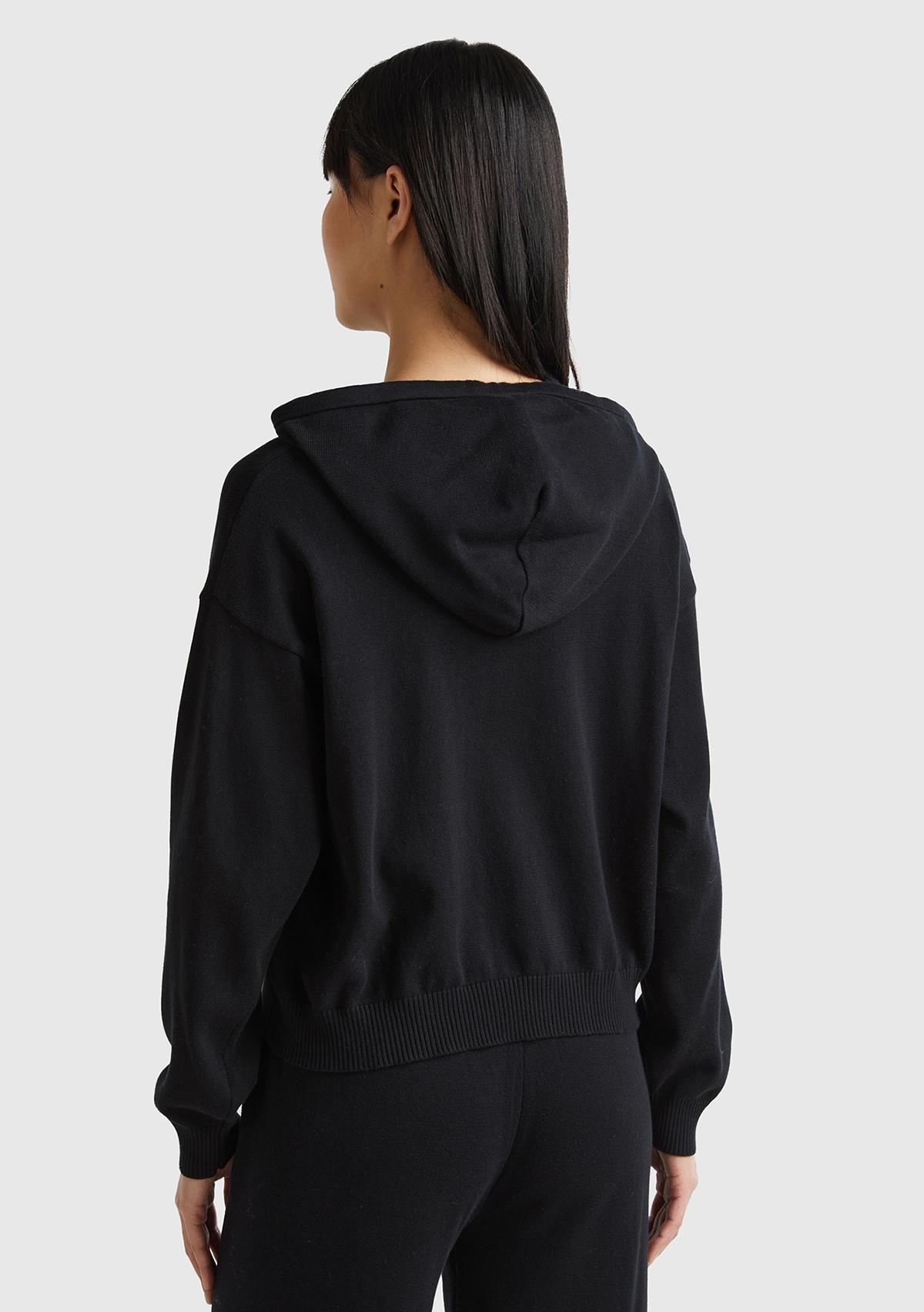 Kadın Siyah %100 Pamuk Kapüşonlu Büzgülü Crop Basic Triko Sweatshirt