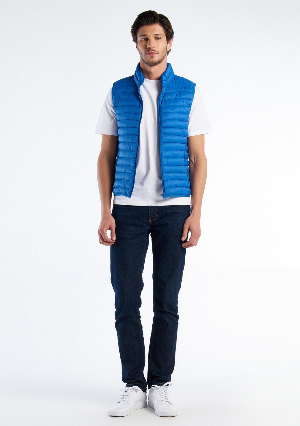 Erkek Koyu Mavi Eco-Recyle Dolgulu Pufa Yelek