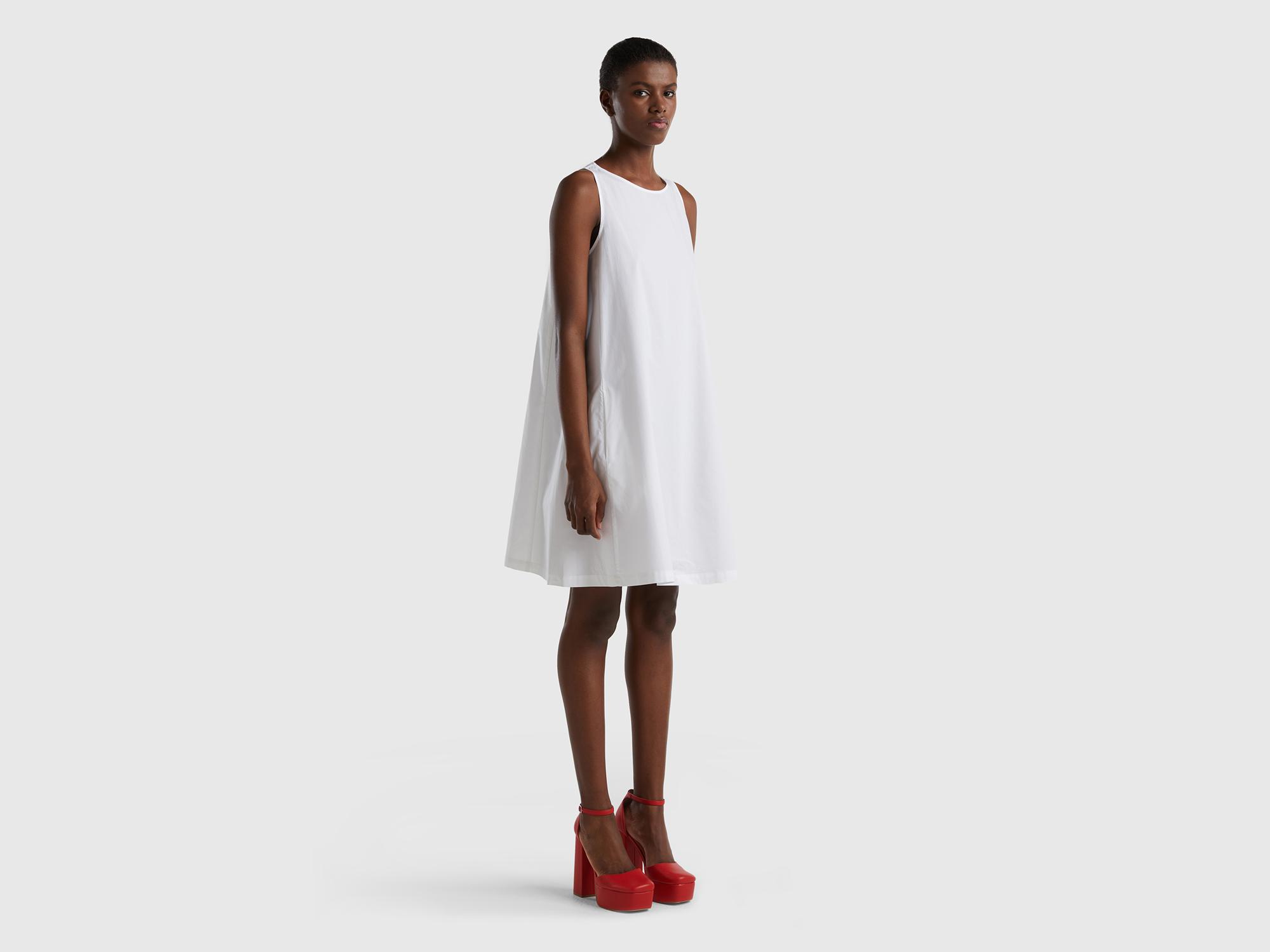 Kadın Beyaz %100 Koton Kolsuz Midi Boy Elbise