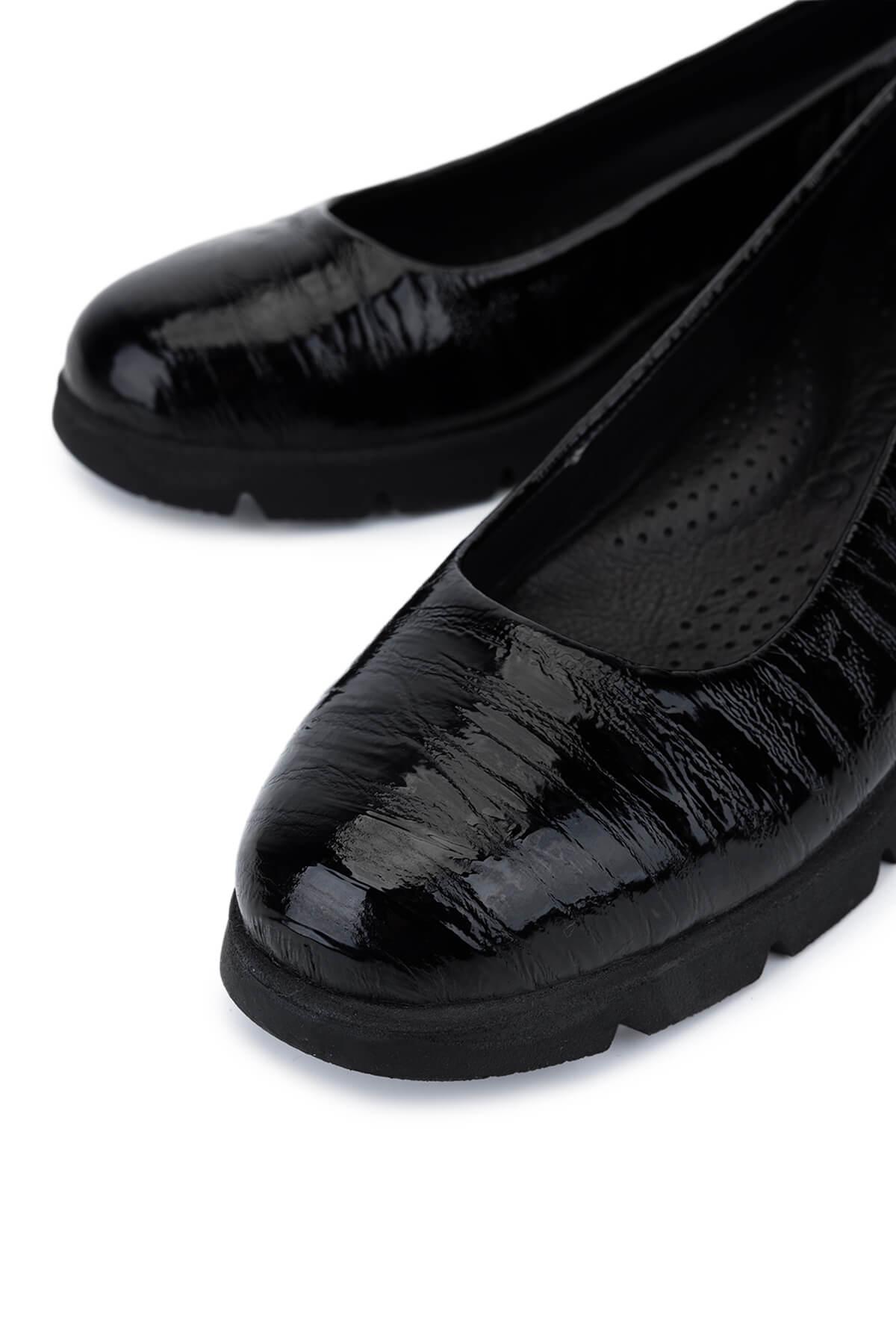 Tamer Tanca Kadın Hakiki Deri Siyah Comfort Ayakkabı