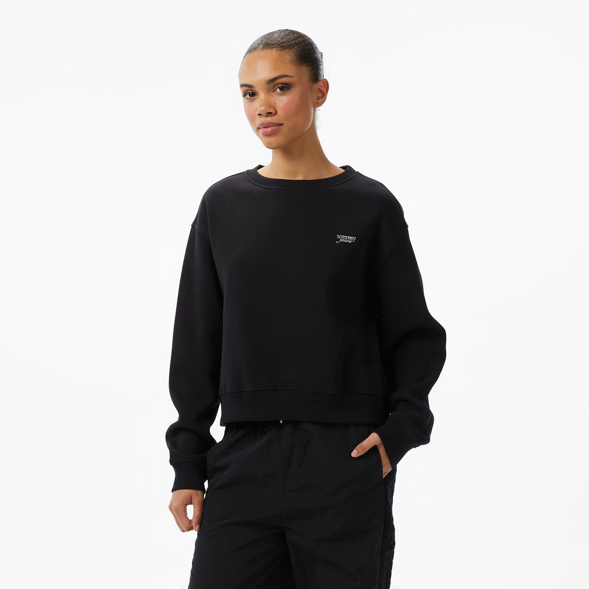 Tommy Jeans Silver Script Kadın Siyah Sweatshirt