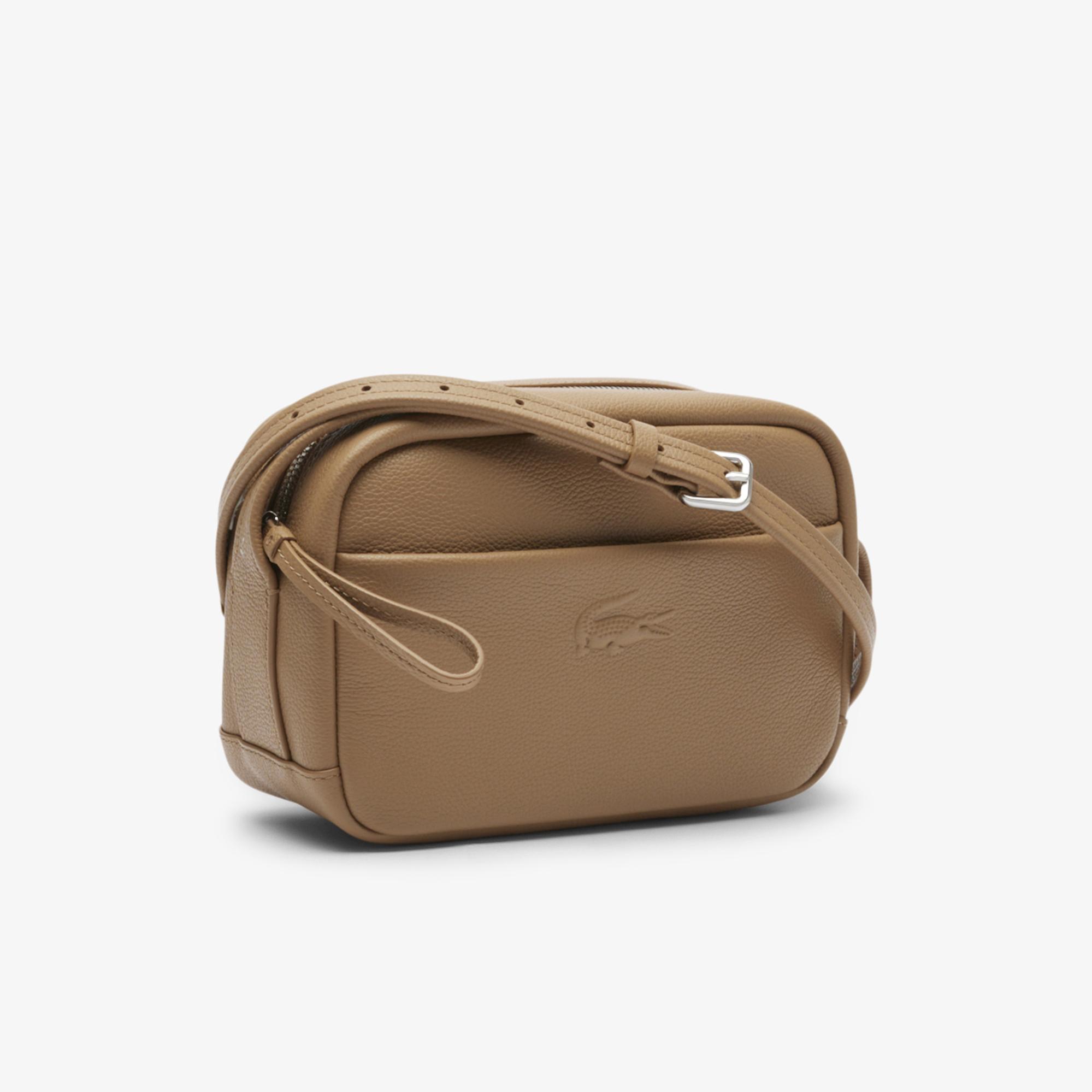 Lacoste City Court Kadın Deri Kahverengi Postacı Çantası