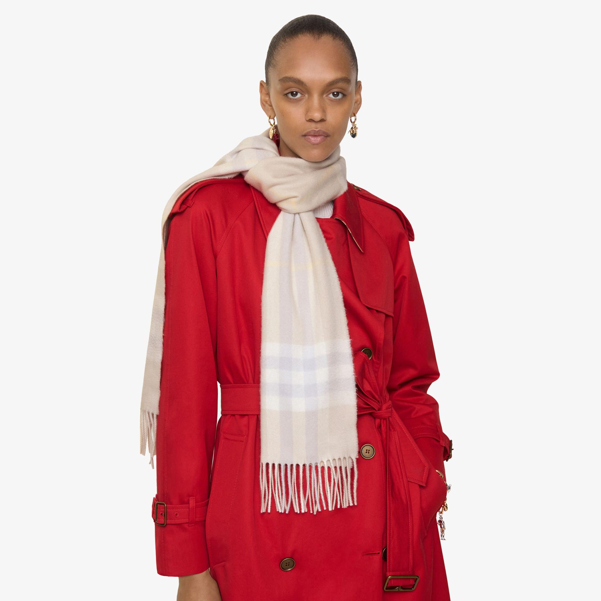 Burberry Giant Check Cashmere Kadın Gri Atkı