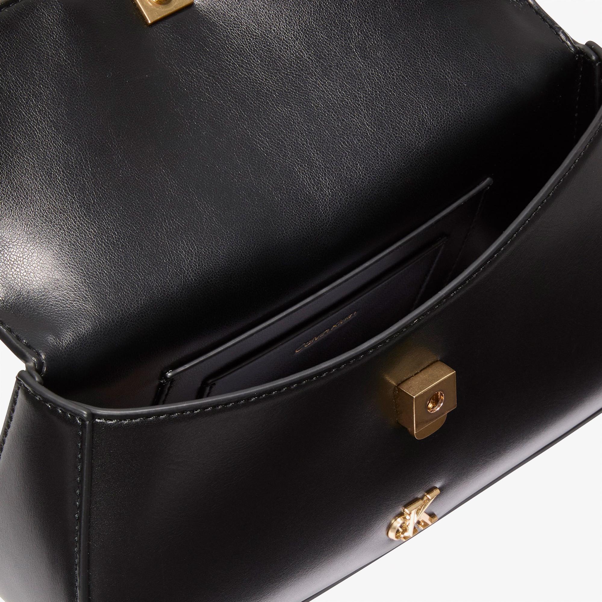 Calvin Klein Convertible Chain Small Kadın Siyah Çapraz Çanta