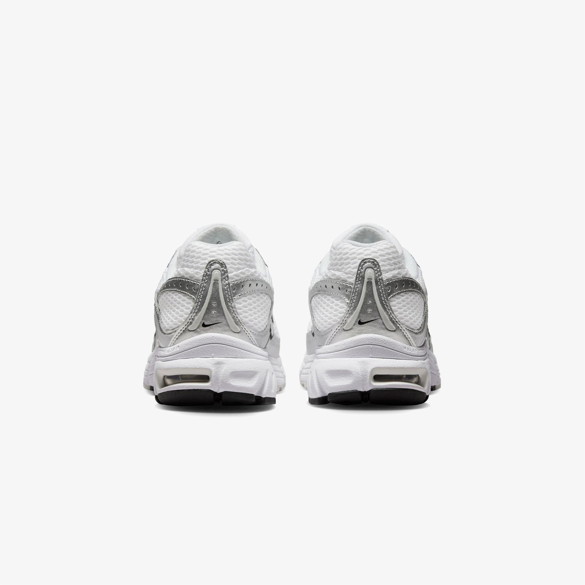 Nike Air Max Moto Kadın Beyaz Spor Ayakkabı