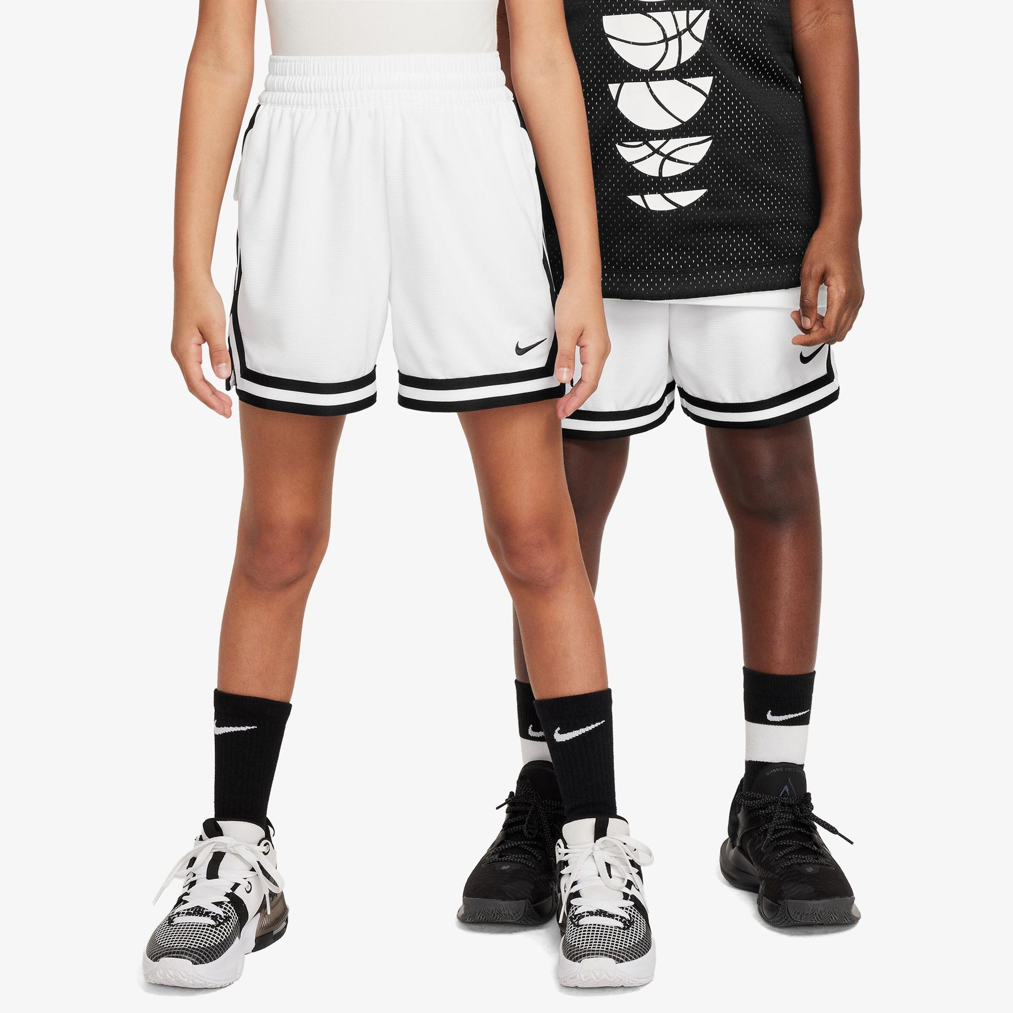 Nike Dri-Fit DNA 13 cm Çocuk Beyaz Şort