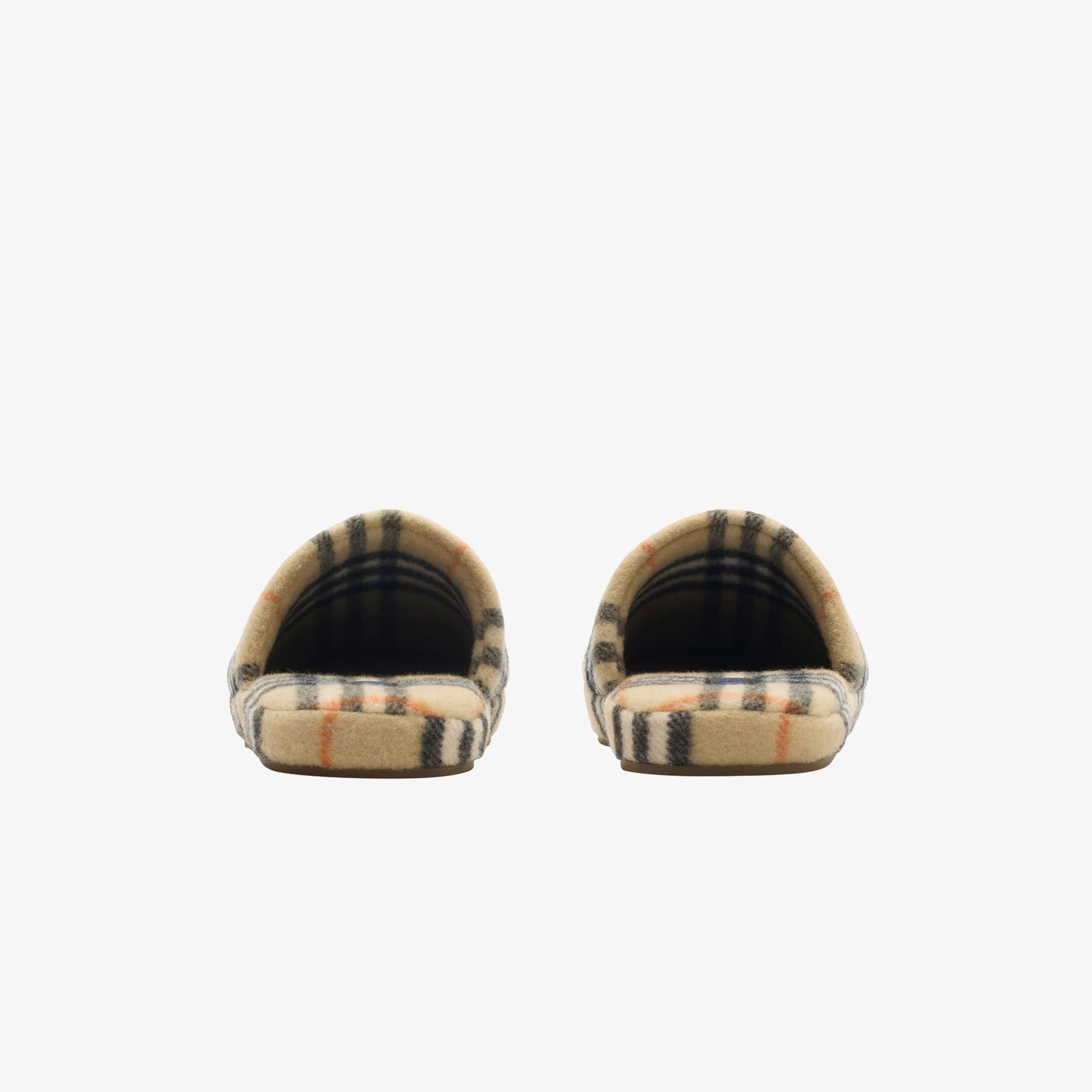 Burberry Quılt Check Kadın Bej Terlik