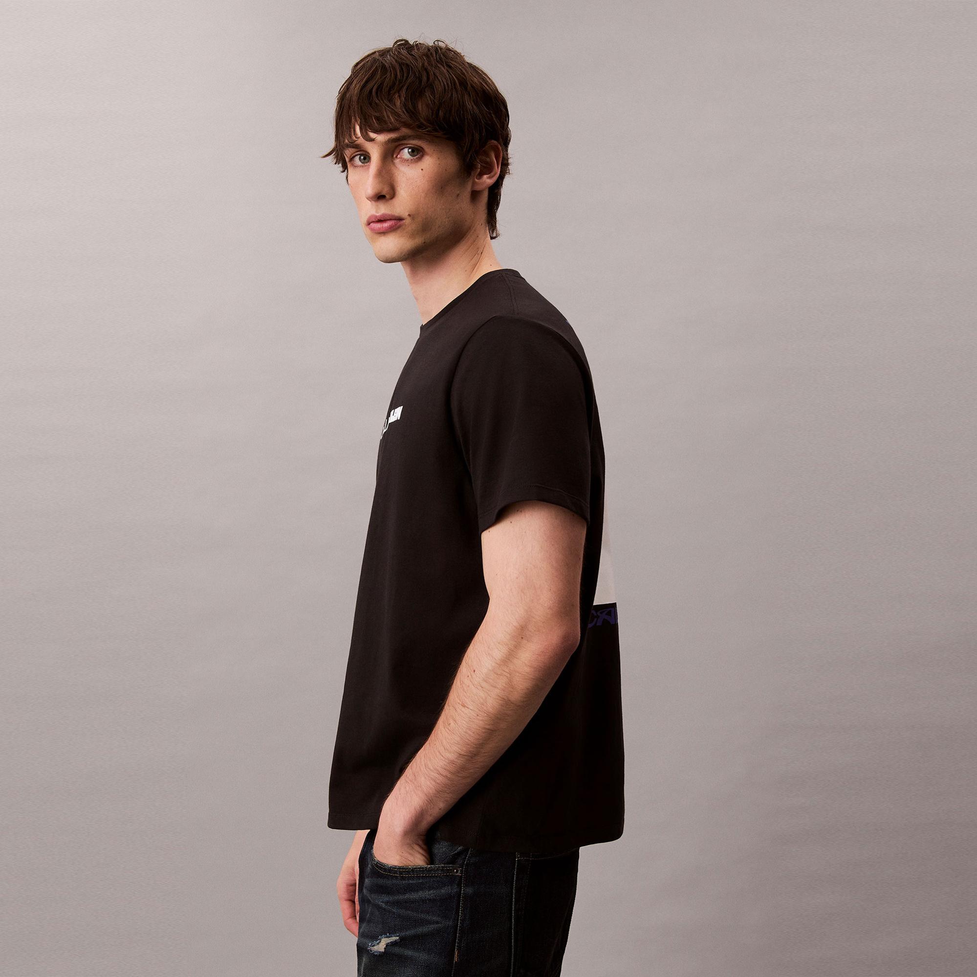 Calvin Klein Stack Graphic Erkek Siyah T-Shirt