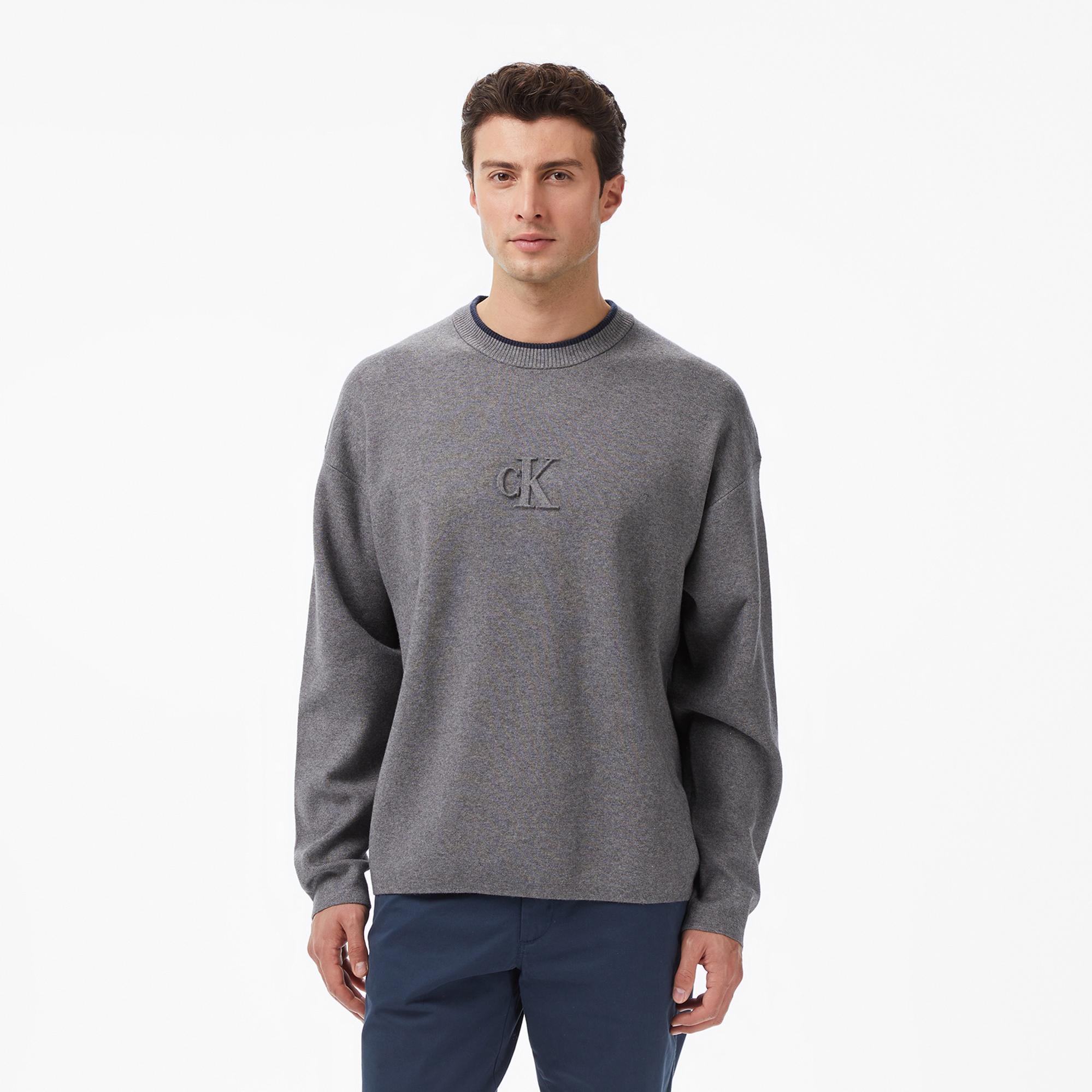 Calvin Klein Embossed Logo Erkek Gri Triko