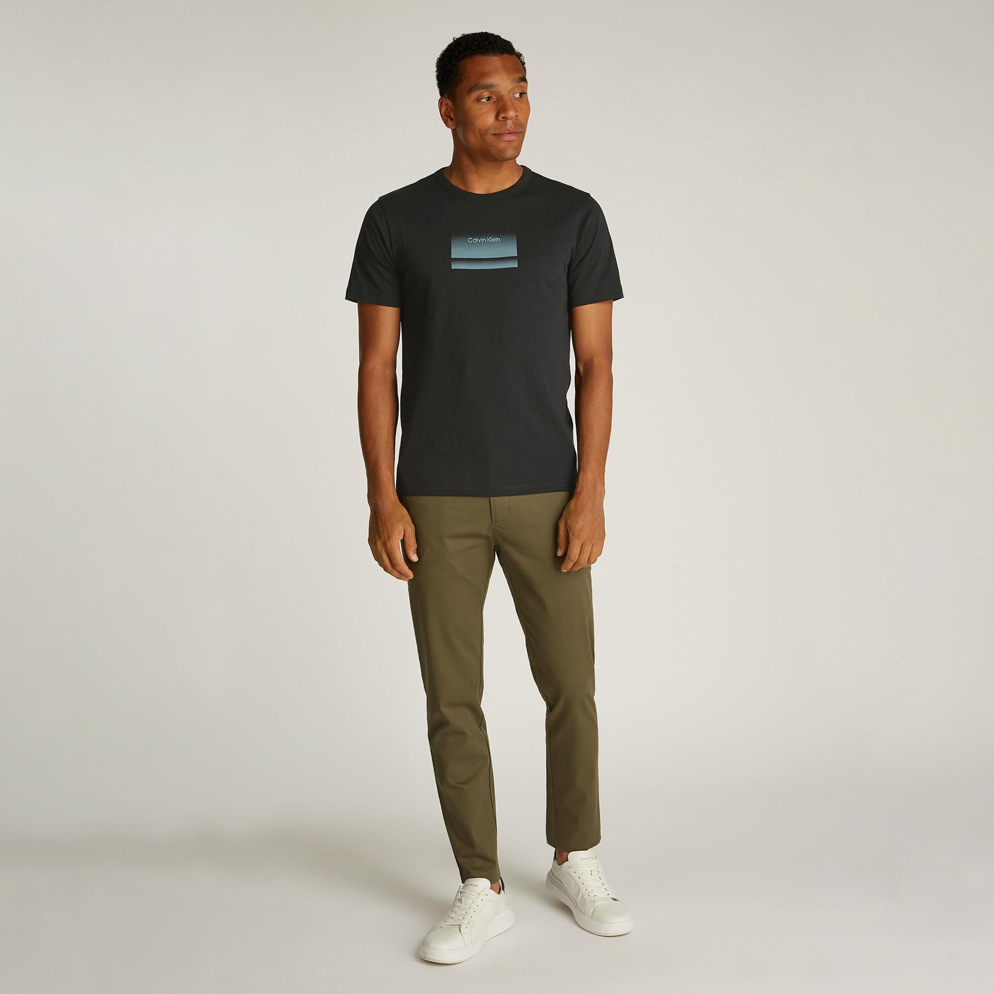 Calvin Klein Gradient Logo Erkek Siyah T-Shirt