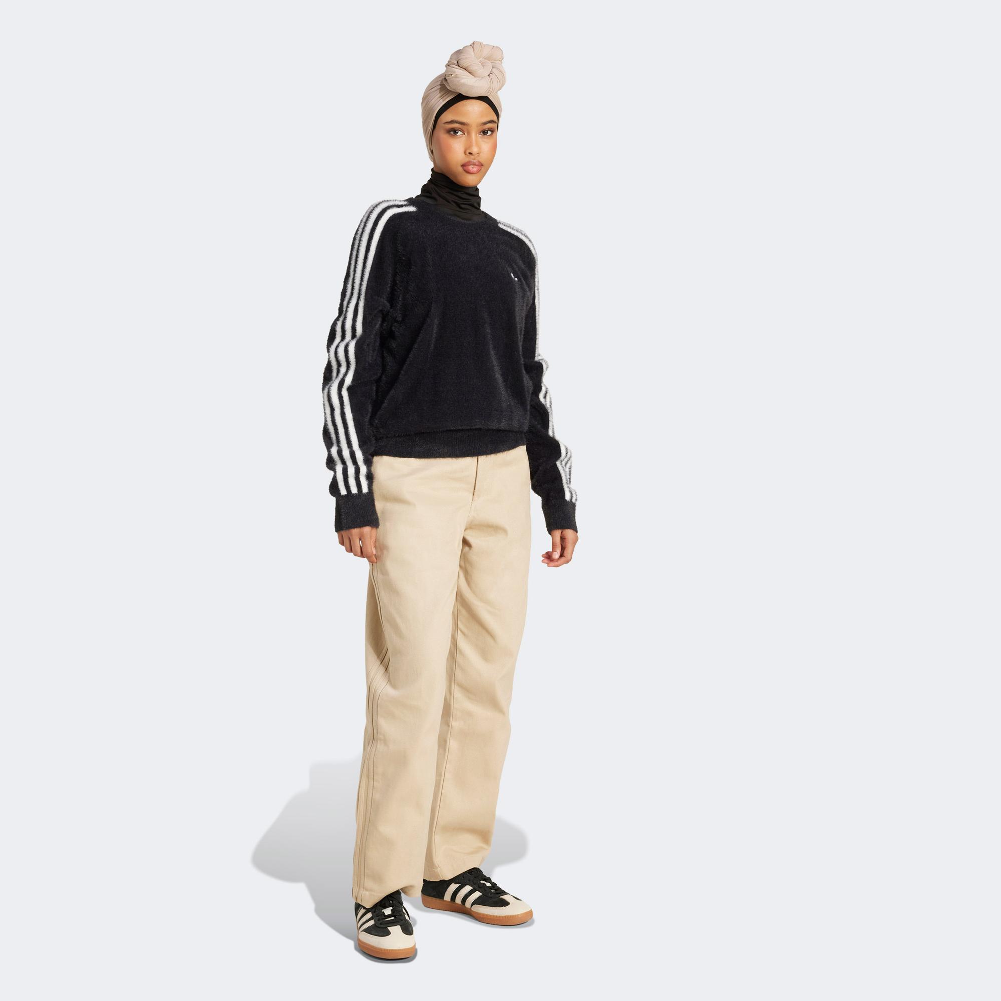 adidas Holiday Kadın Siyah Sweatshirt