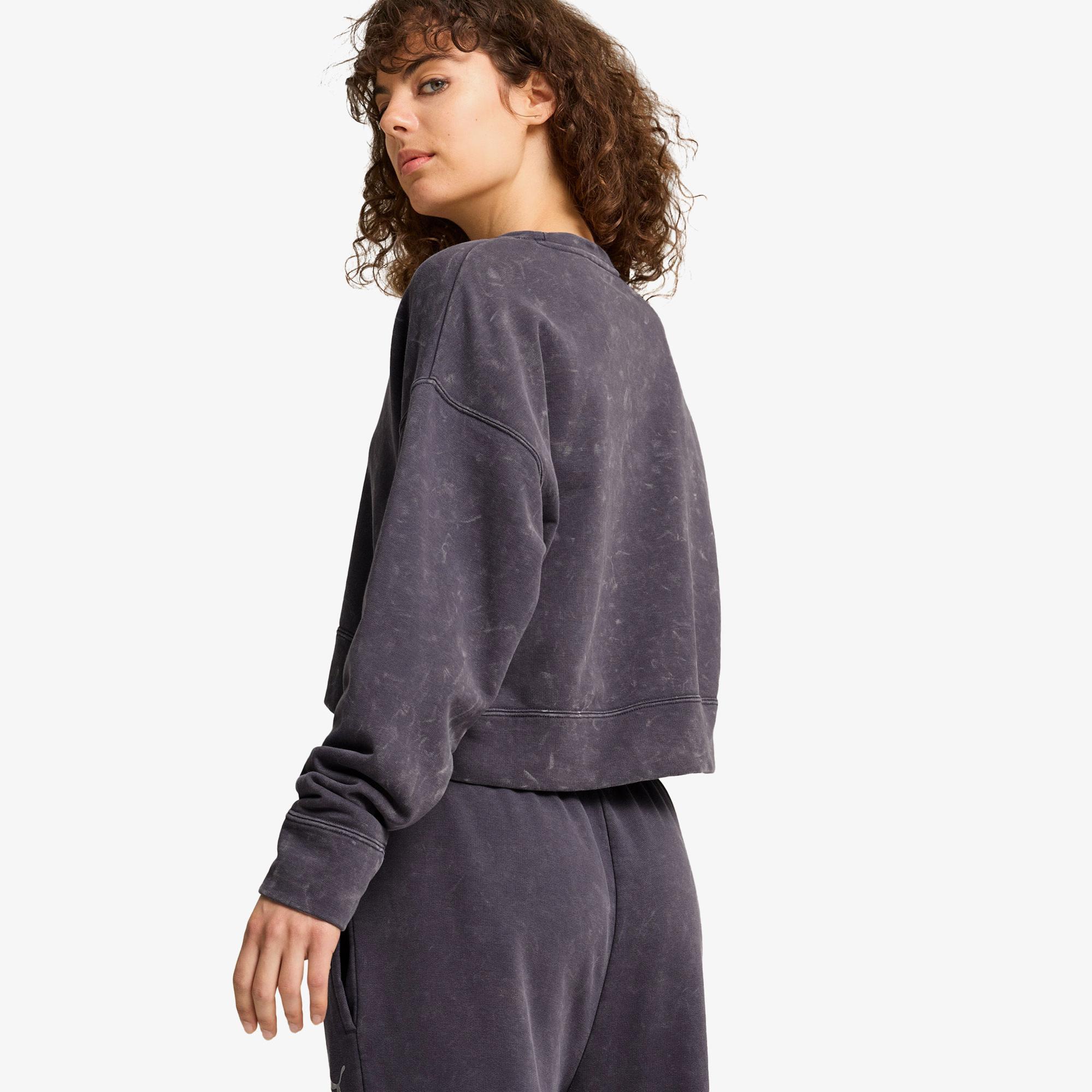 Puma Dare To Relaxed Washed Crew Kadın Gri Sweatshirt