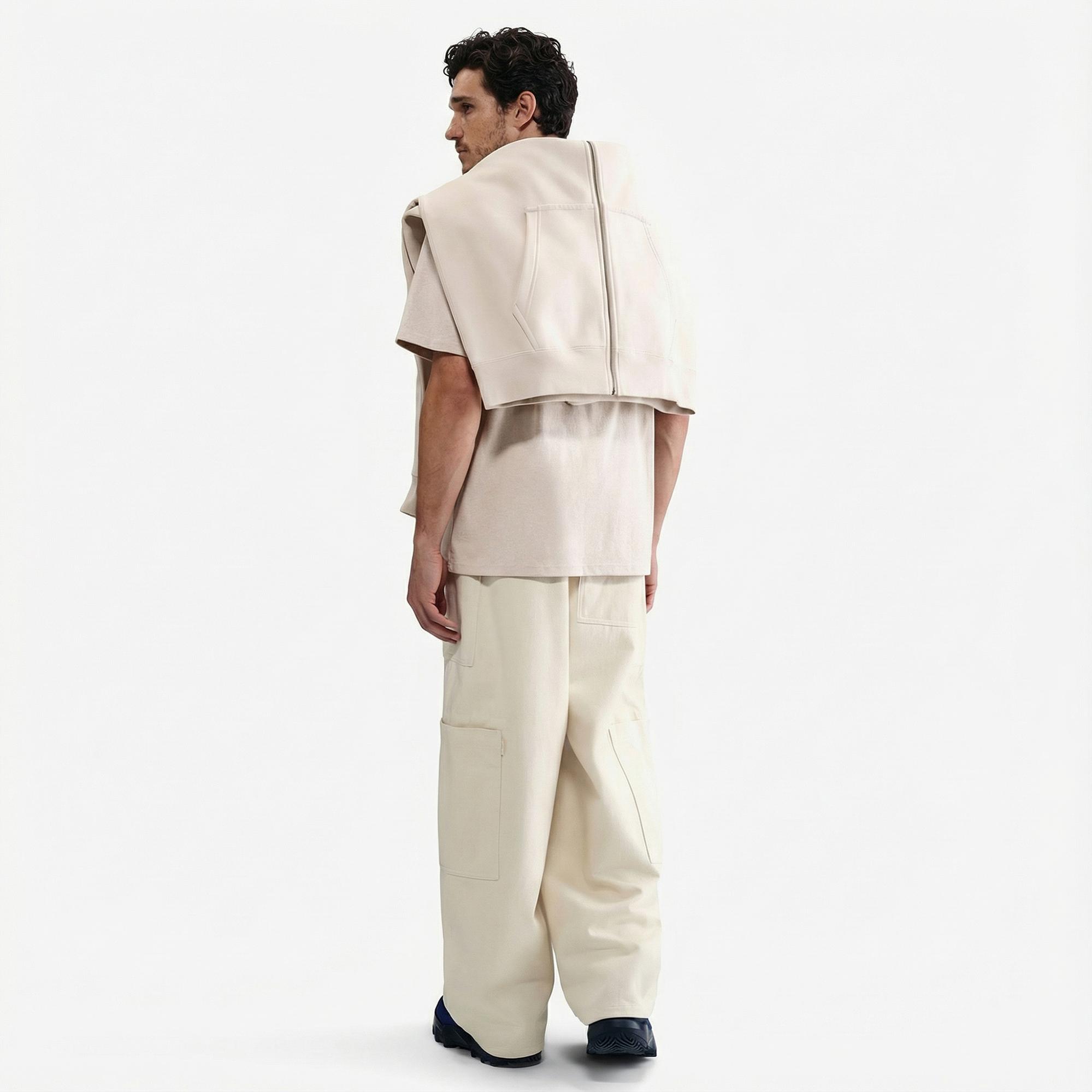 Nike Sportswear Premium Essentials Erkek Krem Rengi T-Shirt