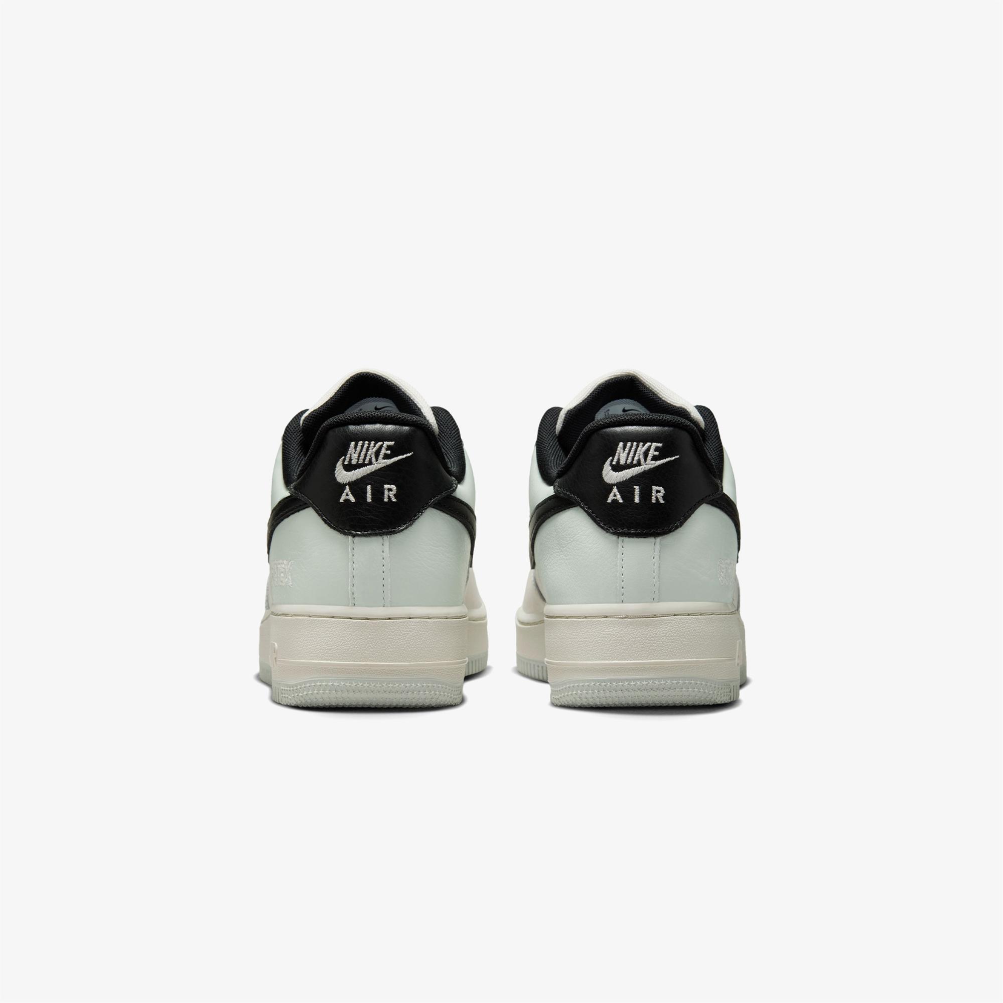 Nike Air Force 1 Gore-Tex Erkek Beyaz Spor Ayakkabı