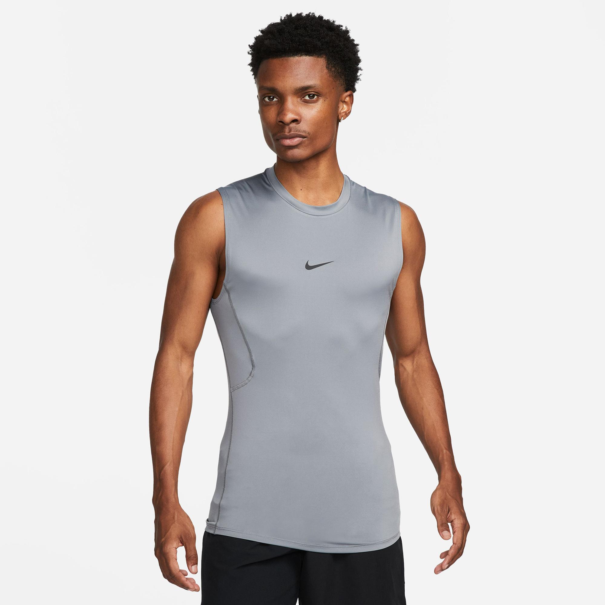 Nike Pro Dri-Fit Erkek Gri T-Shirt