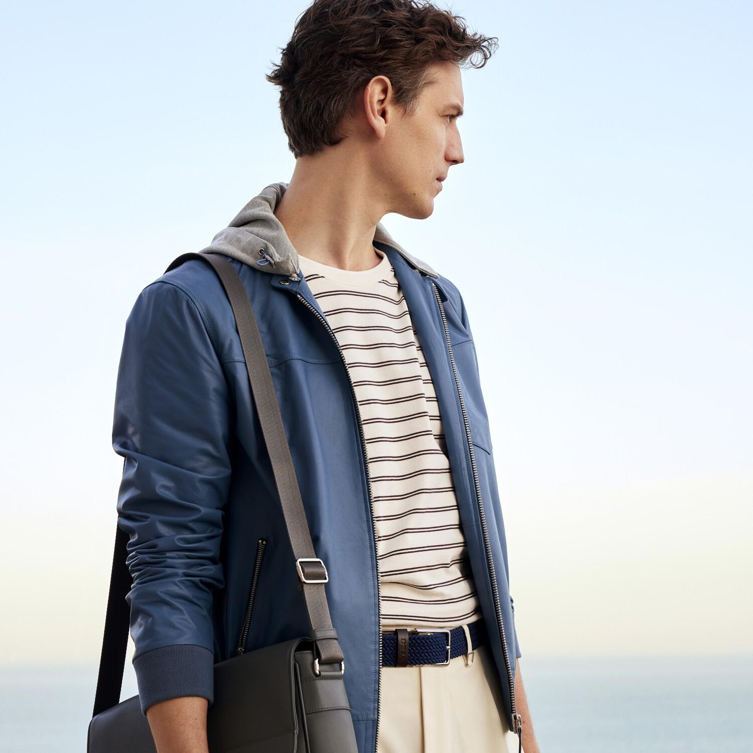 Also Mavi Erkek Kapüşonlu Deri Mont