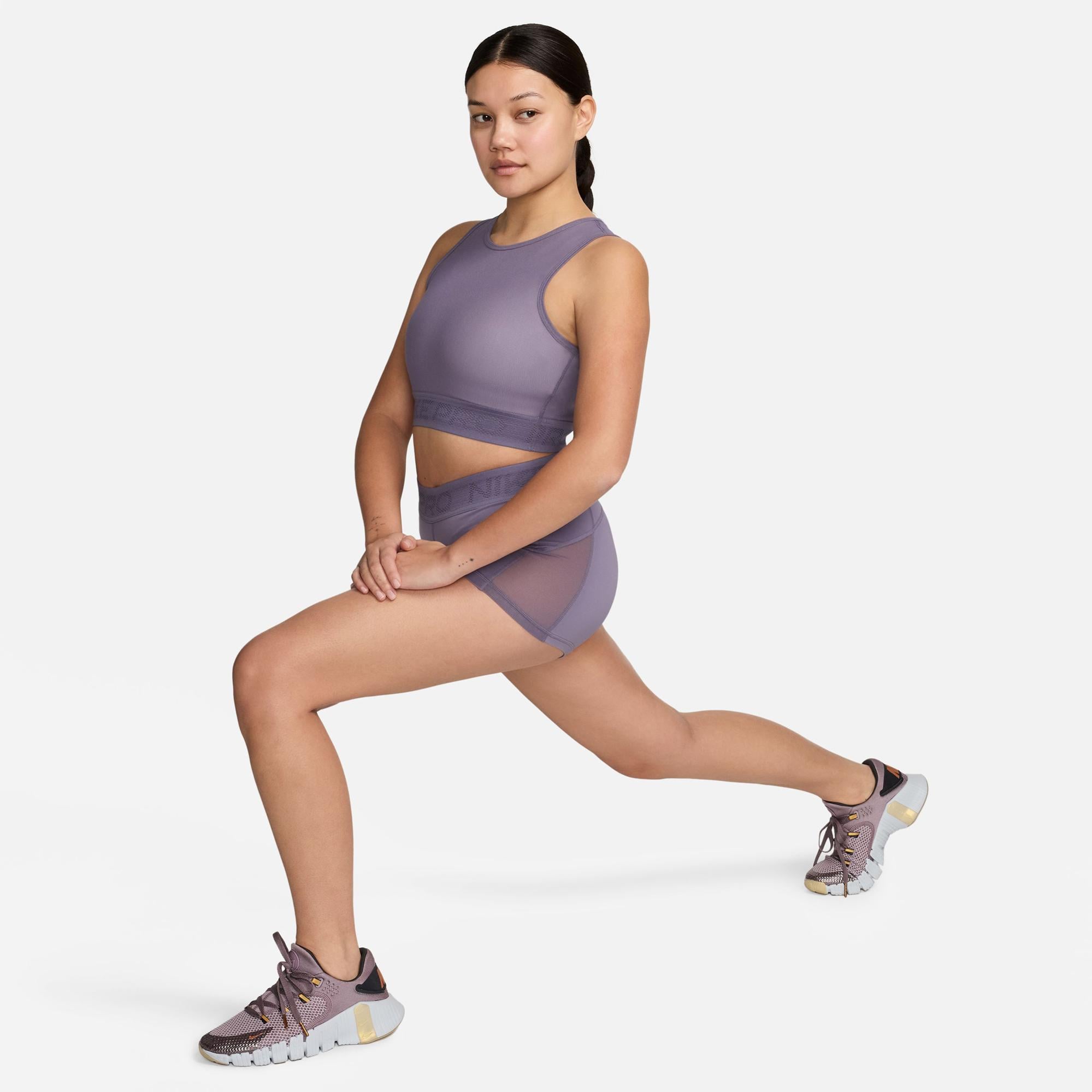 Nike Pro Kadın Mor Kolsuz T-Shirt