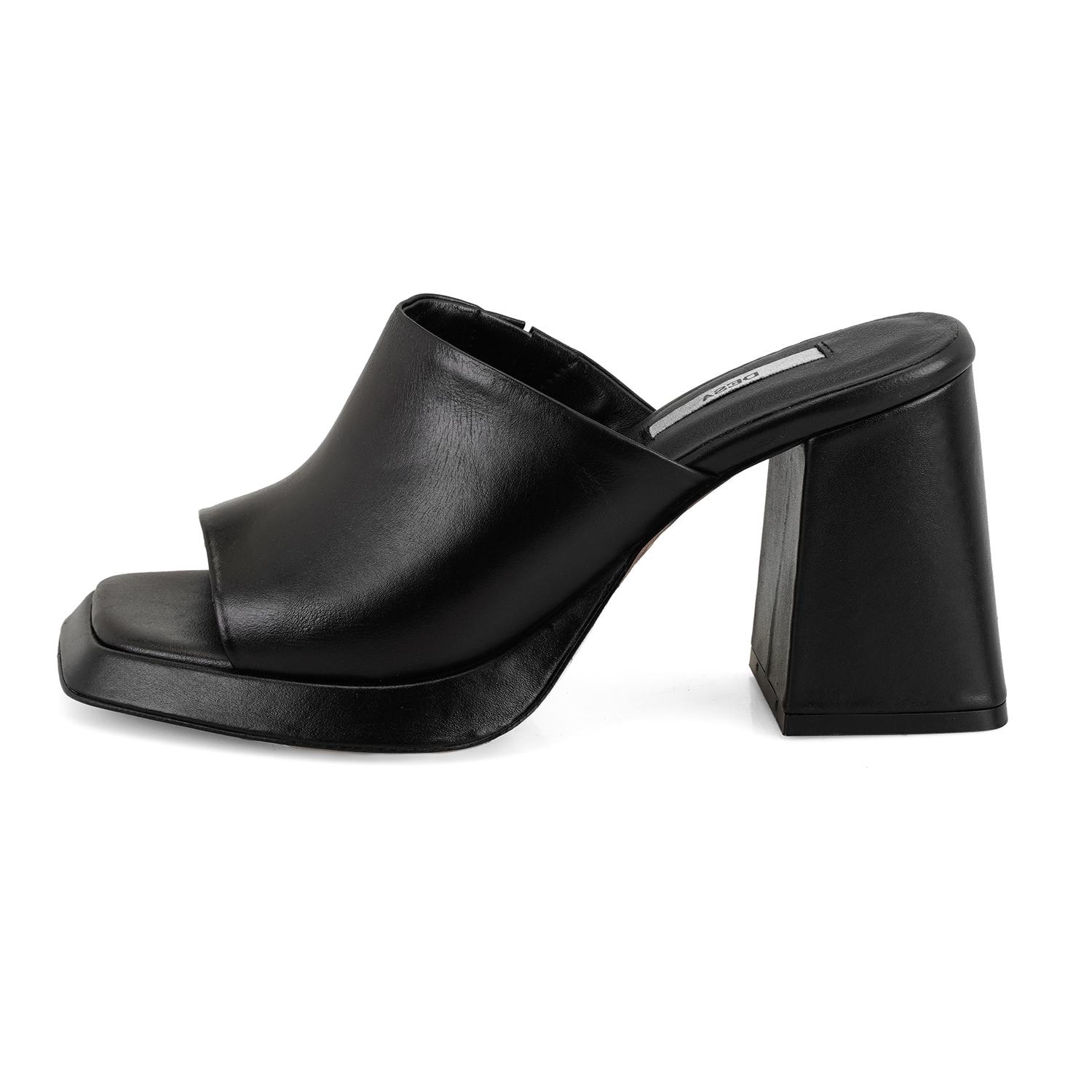 Kadın Siyah Topuklu Napa Deri Terlik