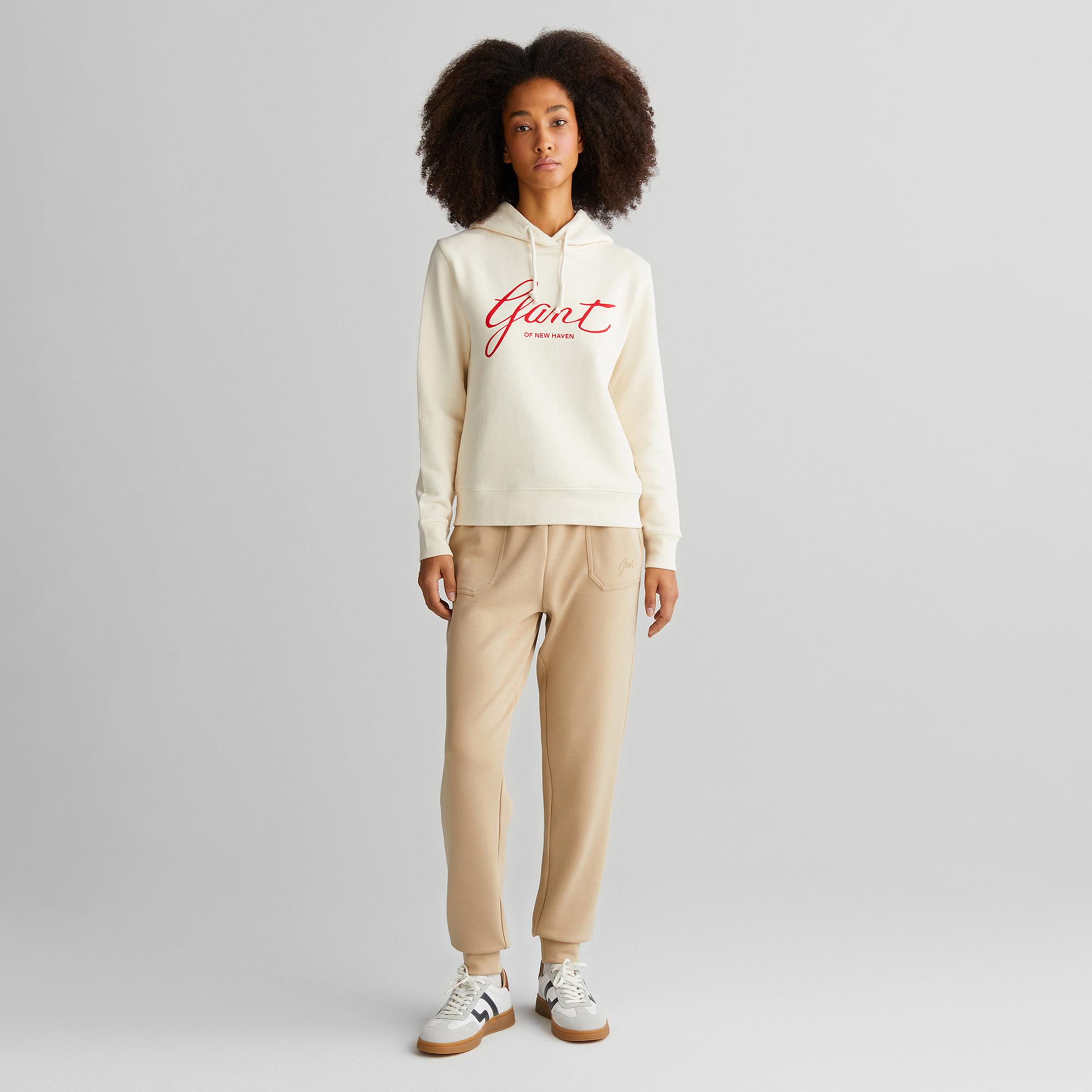 GANT Kadın Krem Relaxed Fit Kapüşonlu Logolu Sweatshirt