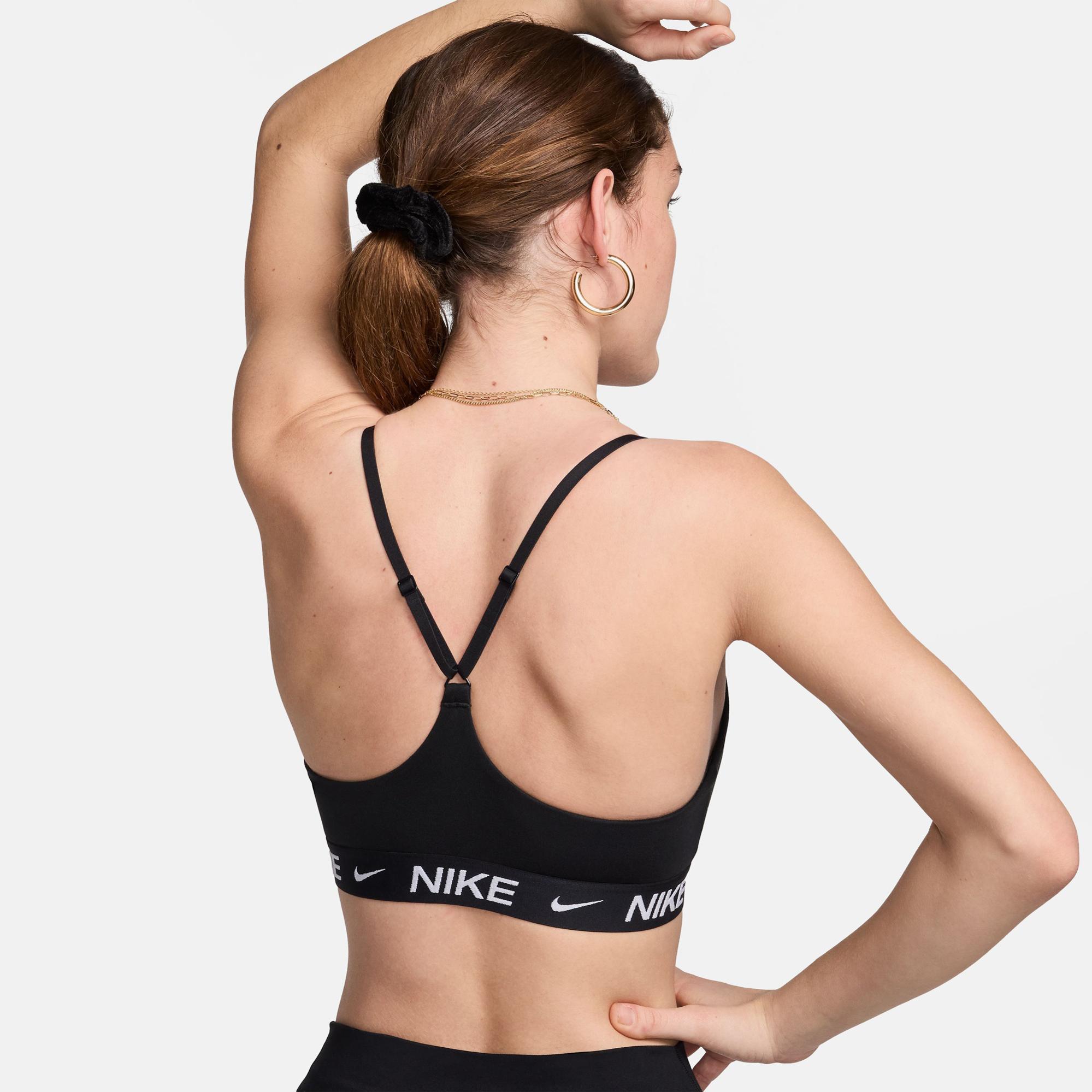 Nike Dri-Fit Indy Hafif Destekli Kadın Siyah Bra