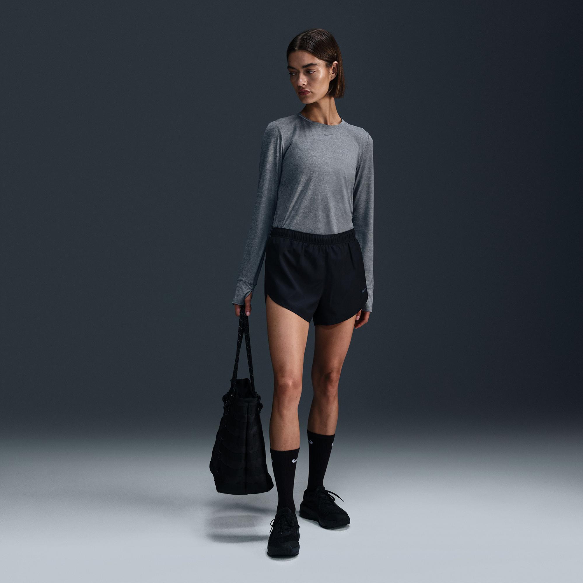 Nike One Classic Dri-Fit Kadın Gri Sweatshirt