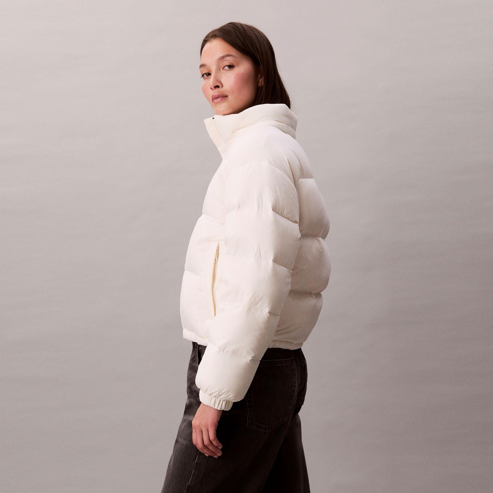 Calvin Klein Essential Midweight Puffer Kadın Beyaz Mont