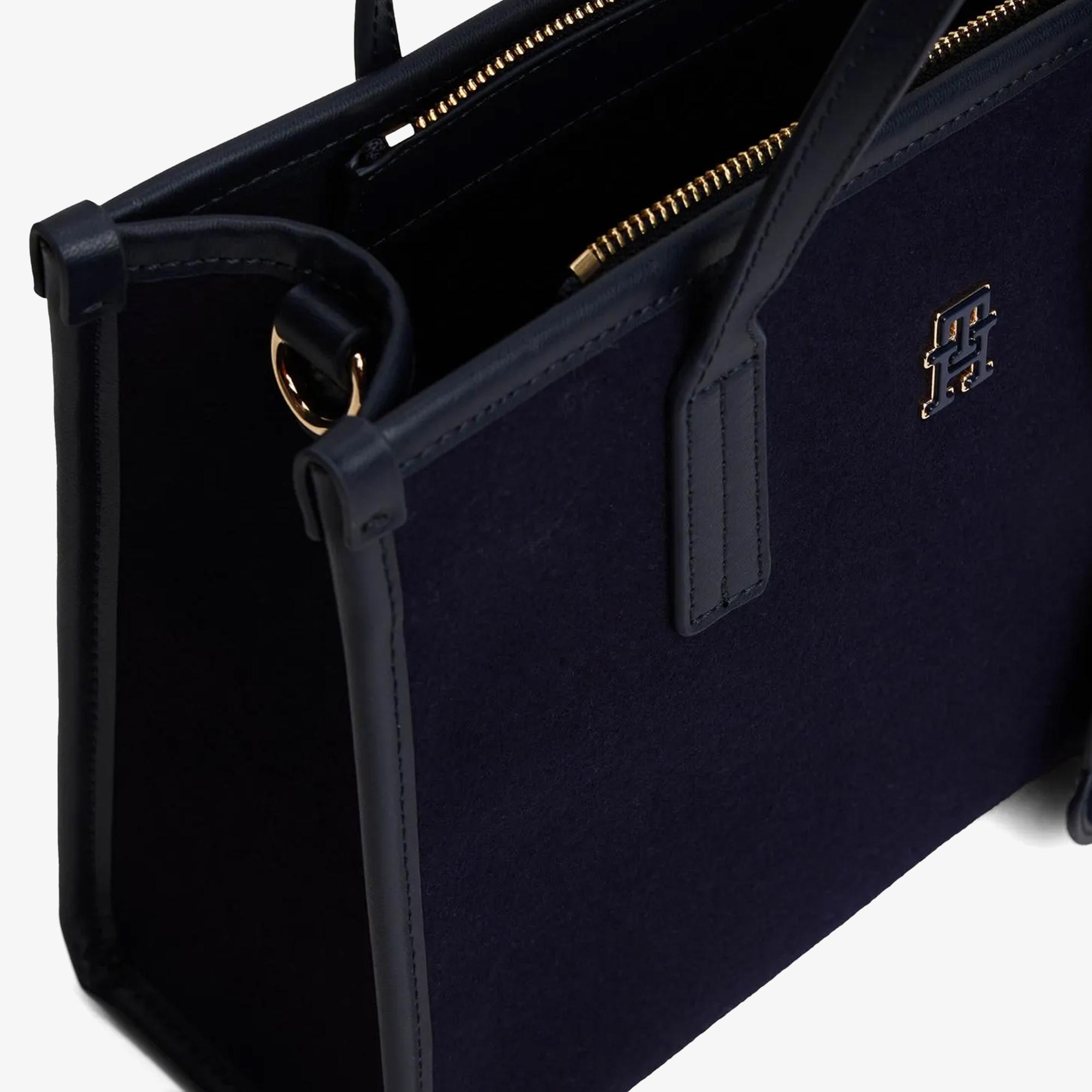 Tommy Hilfiger City Small Tote Melton Kadın Mavi El Çantası