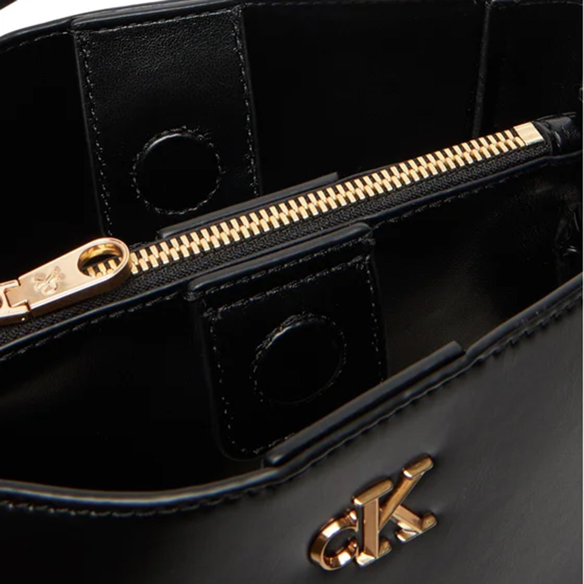 Calvin Klein Bucket With Strap Kadın Siyah Çanta