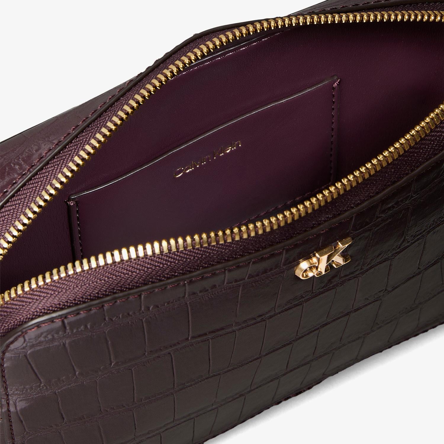 Calvin Klein Croc Camera Kadın Kahverengi El Çantası